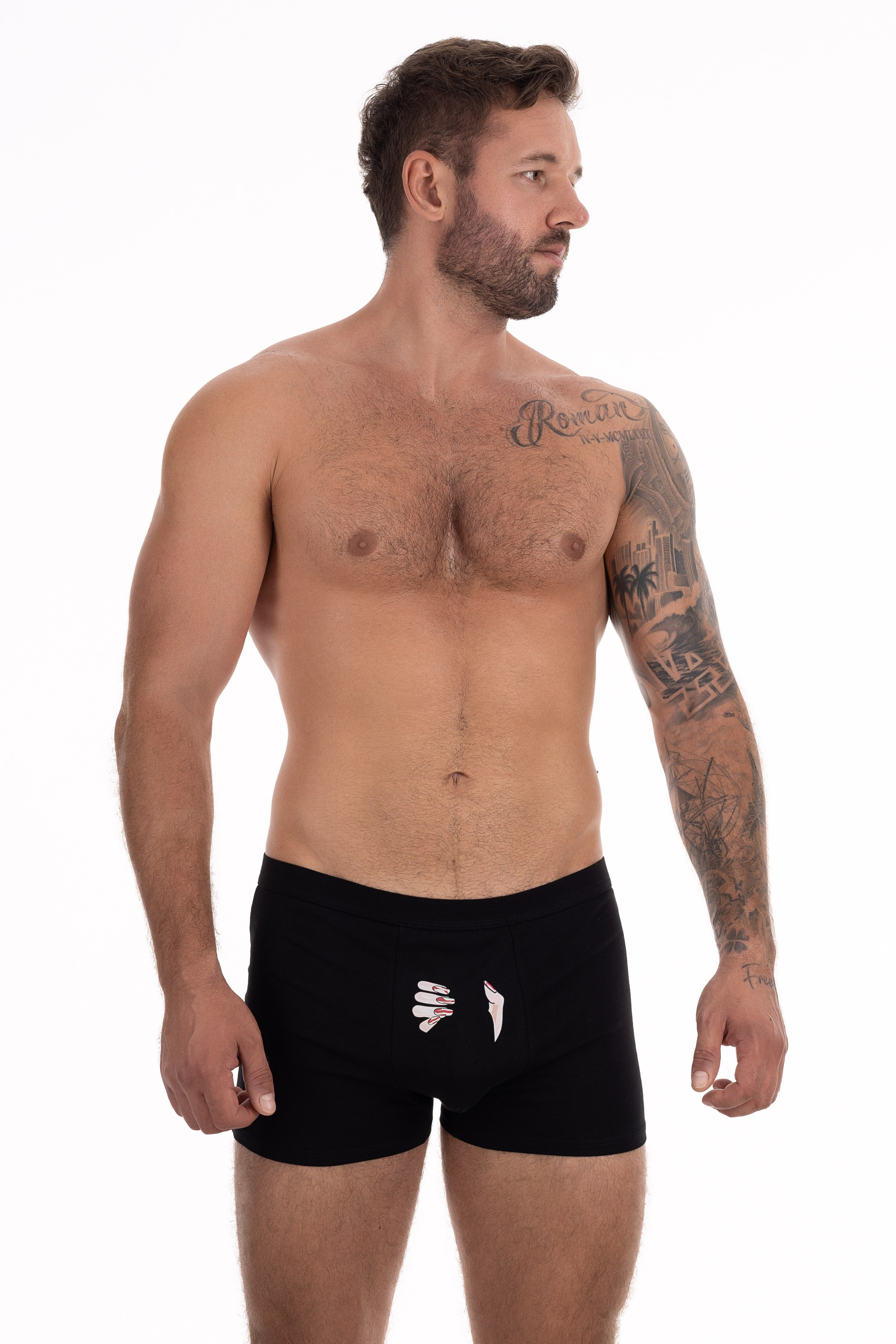 Трусы — Илья. Фото для маркетплейсов в самых сочных локациях города Сочи