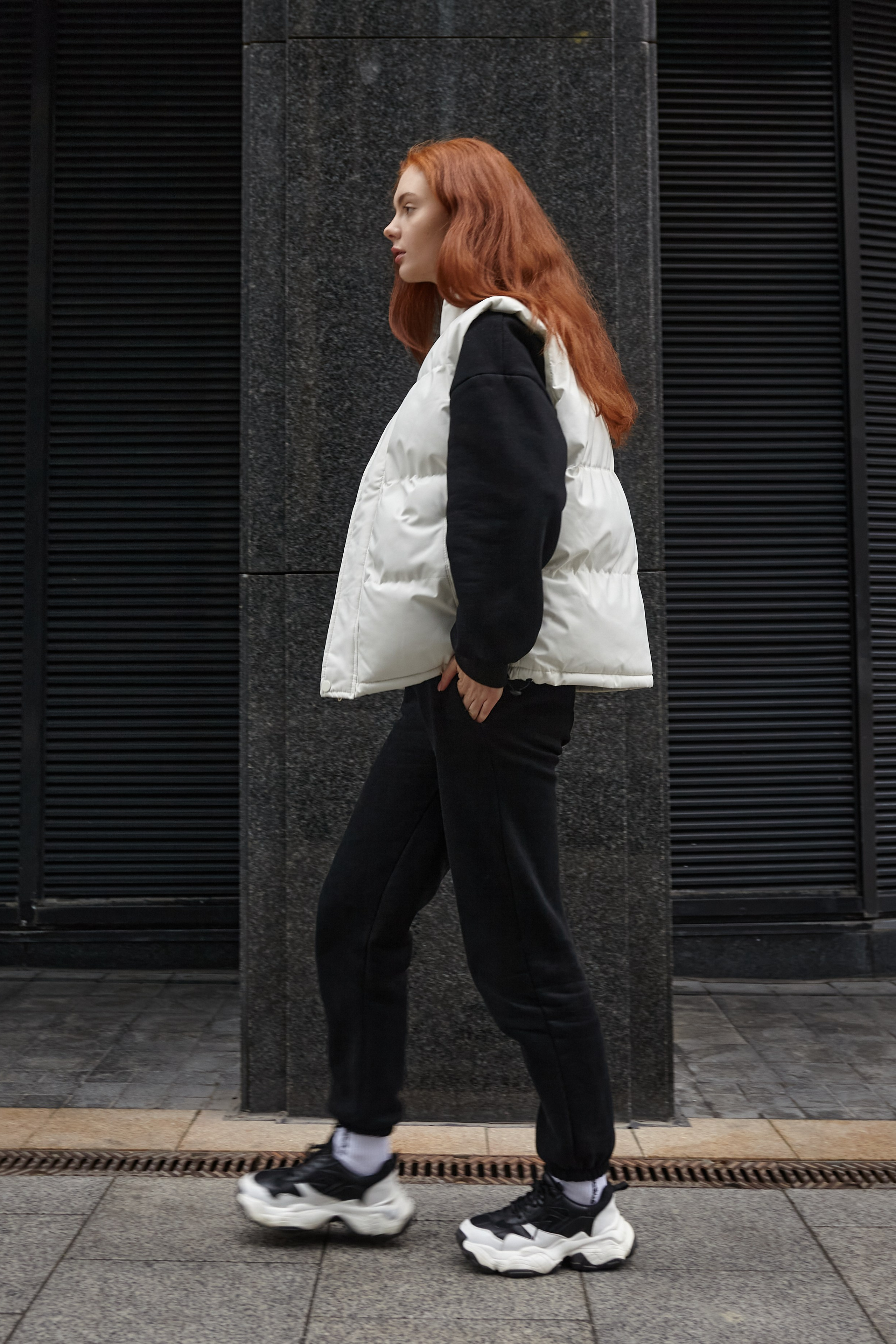 Жилетки. Стрит съемки для маркетплейсов в Сочи | ИИ контент | fashionprod