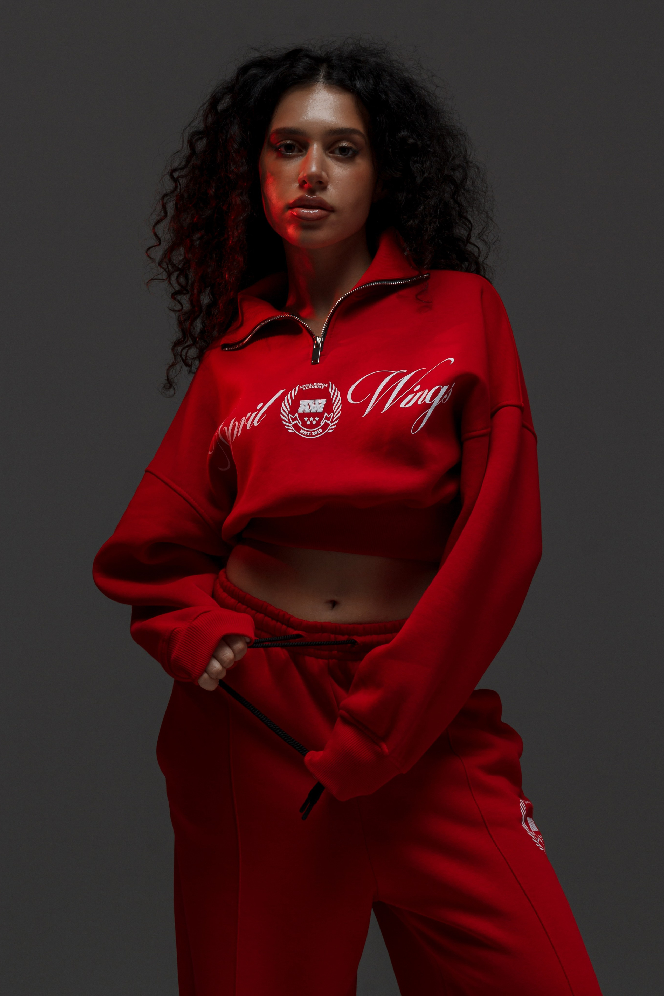 Костюм — Элана. Фото для маркетплейсов в самых сочных локациях города Сочи