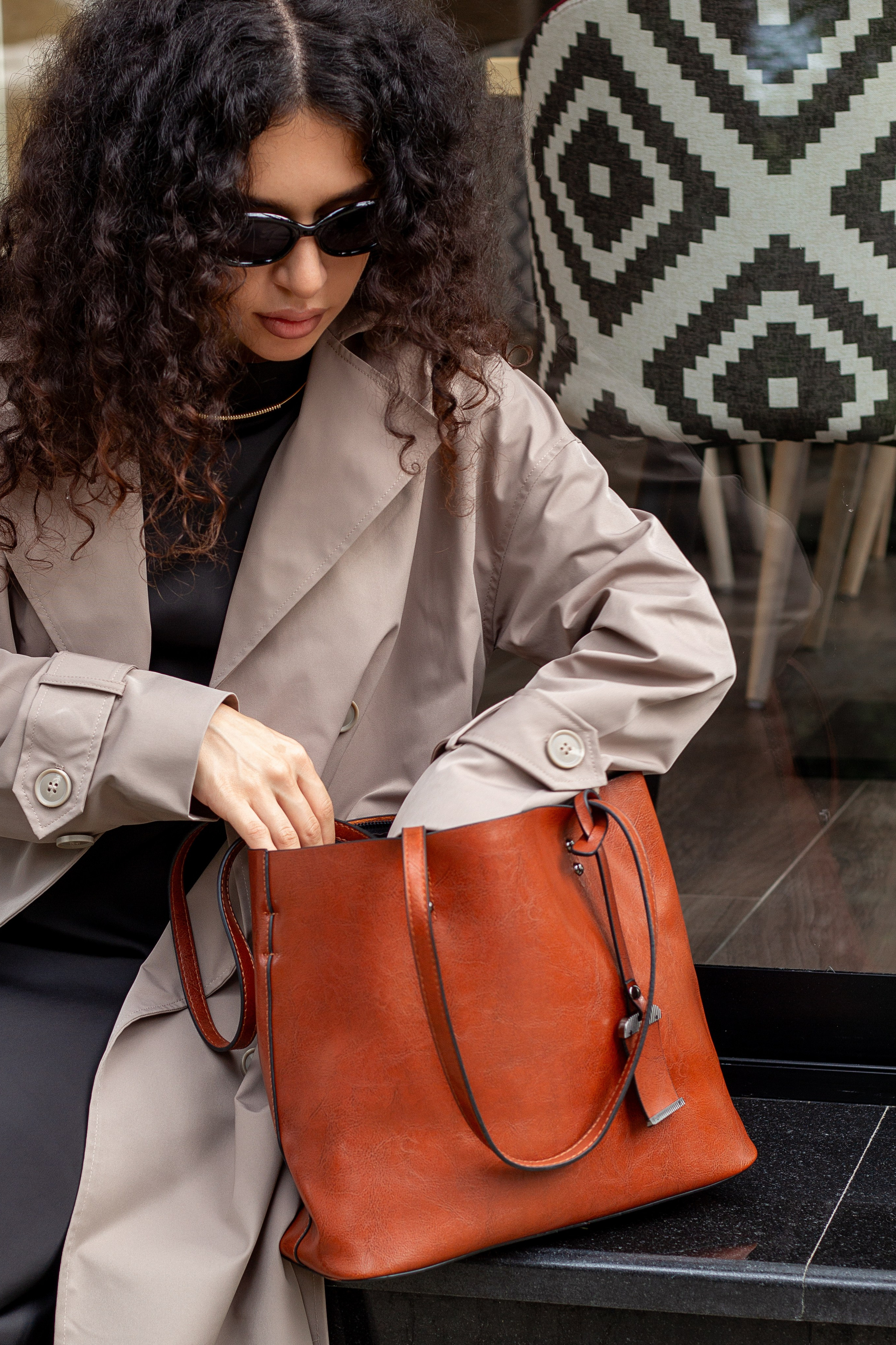 Сумка — Элена. Фото для маркетплейсов в самых сочных локациях города Сочи