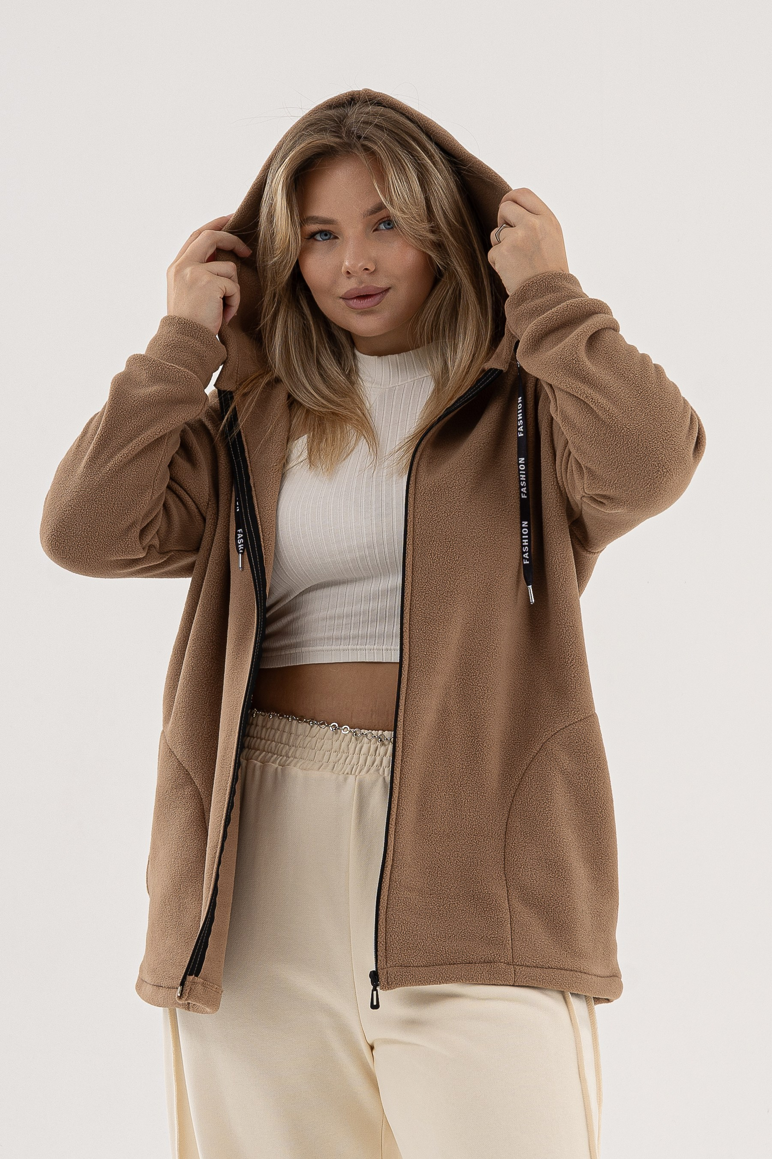 Зипки. Фото для маркетплейсов в самых сочных локациях города Сочи