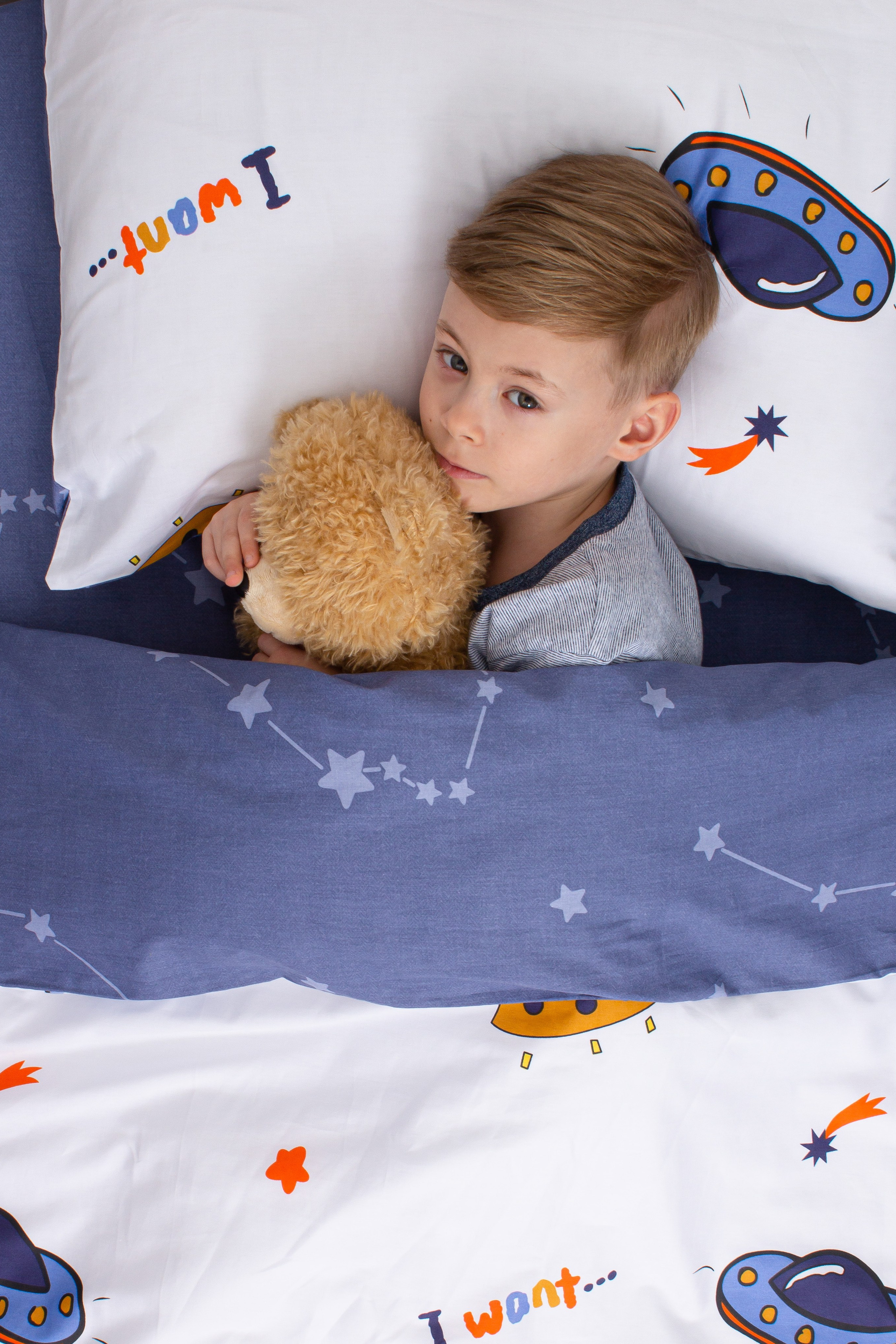 Постельное белье — Ваня. Фото для маркетплейсов в самых сочных локациях города Сочи