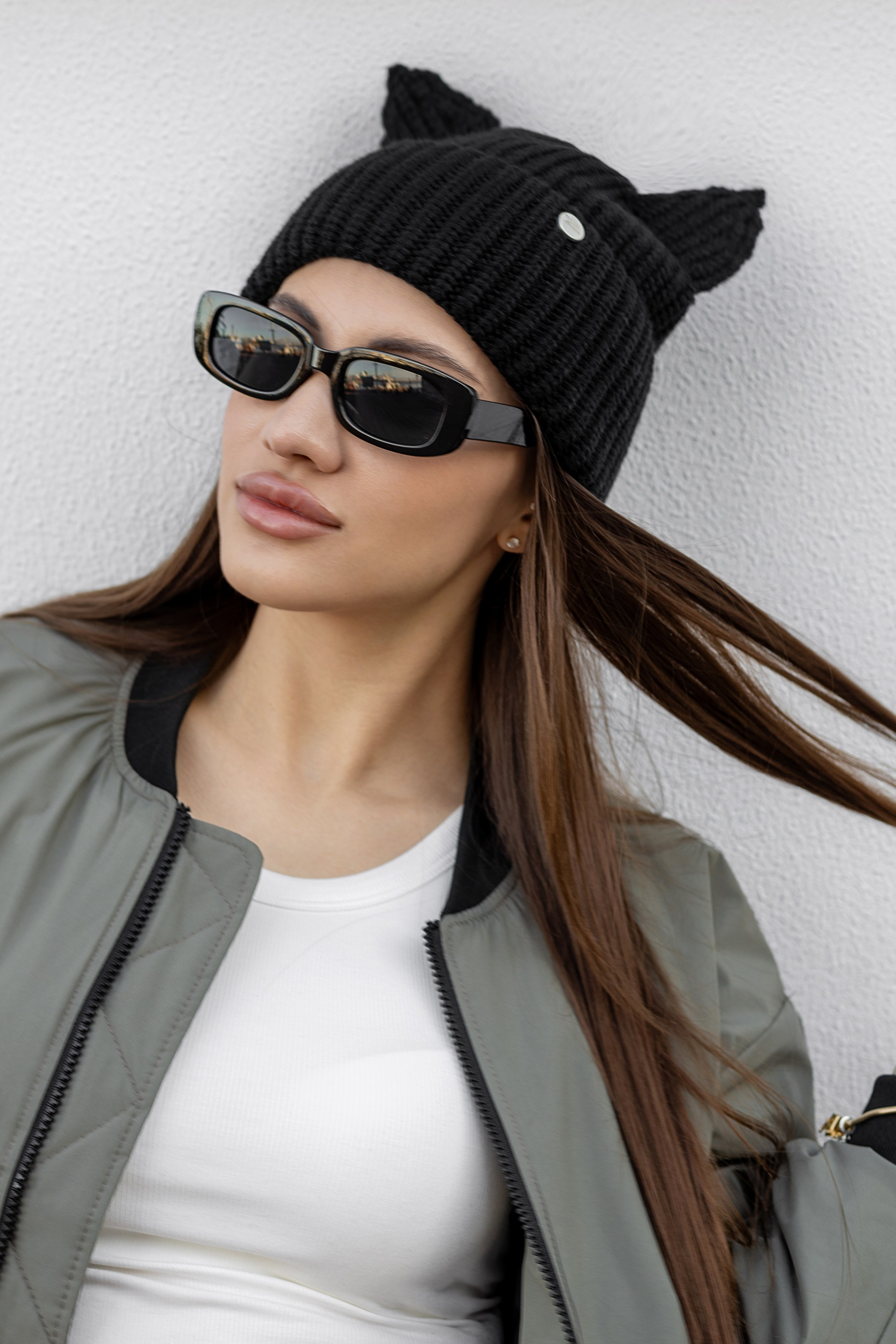 Шапки. Фото для маркетплейсов в самых сочных локациях города Сочи