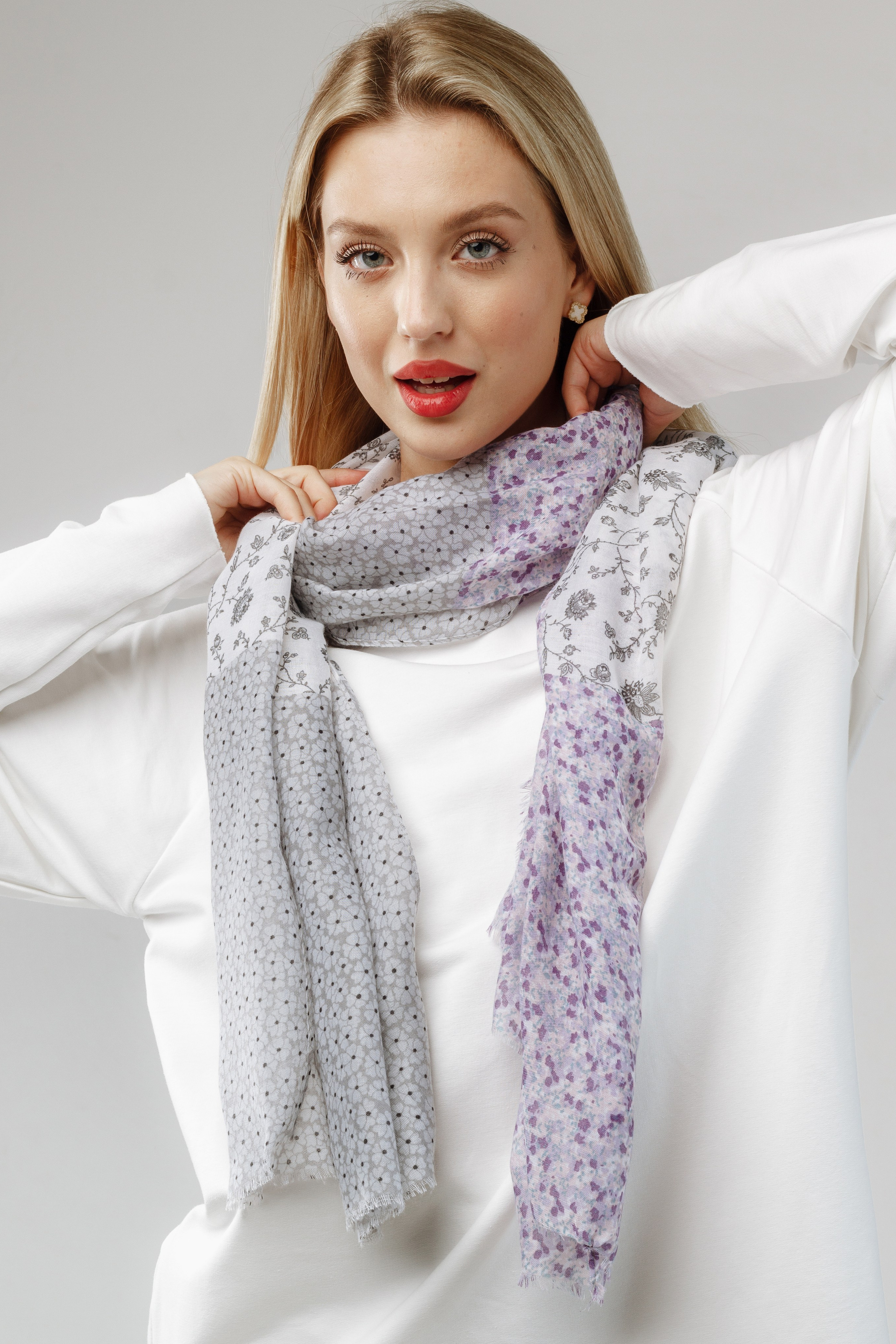 Платки — Лиза В. Фото для маркетплейсов в самых сочных локациях города Сочи