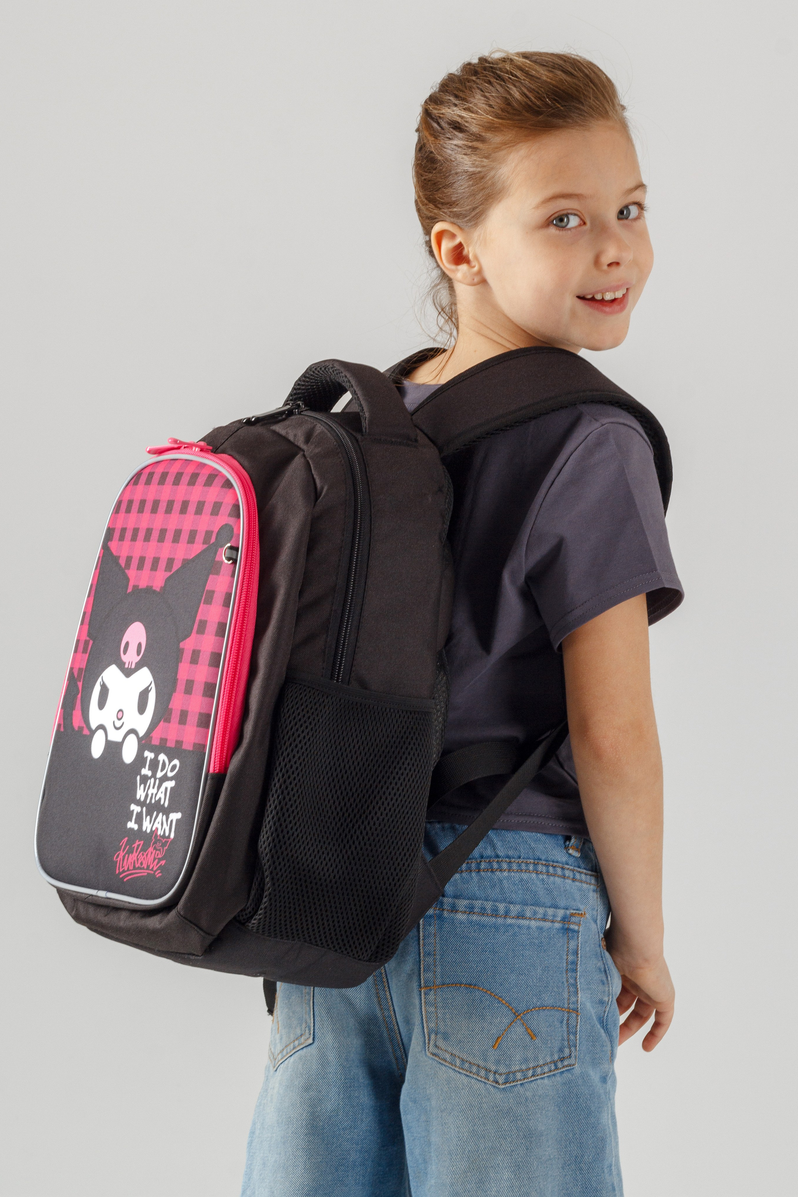 Школьный товар — Амелия. Фото для маркетплейсов в самых сочных локациях города Сочи