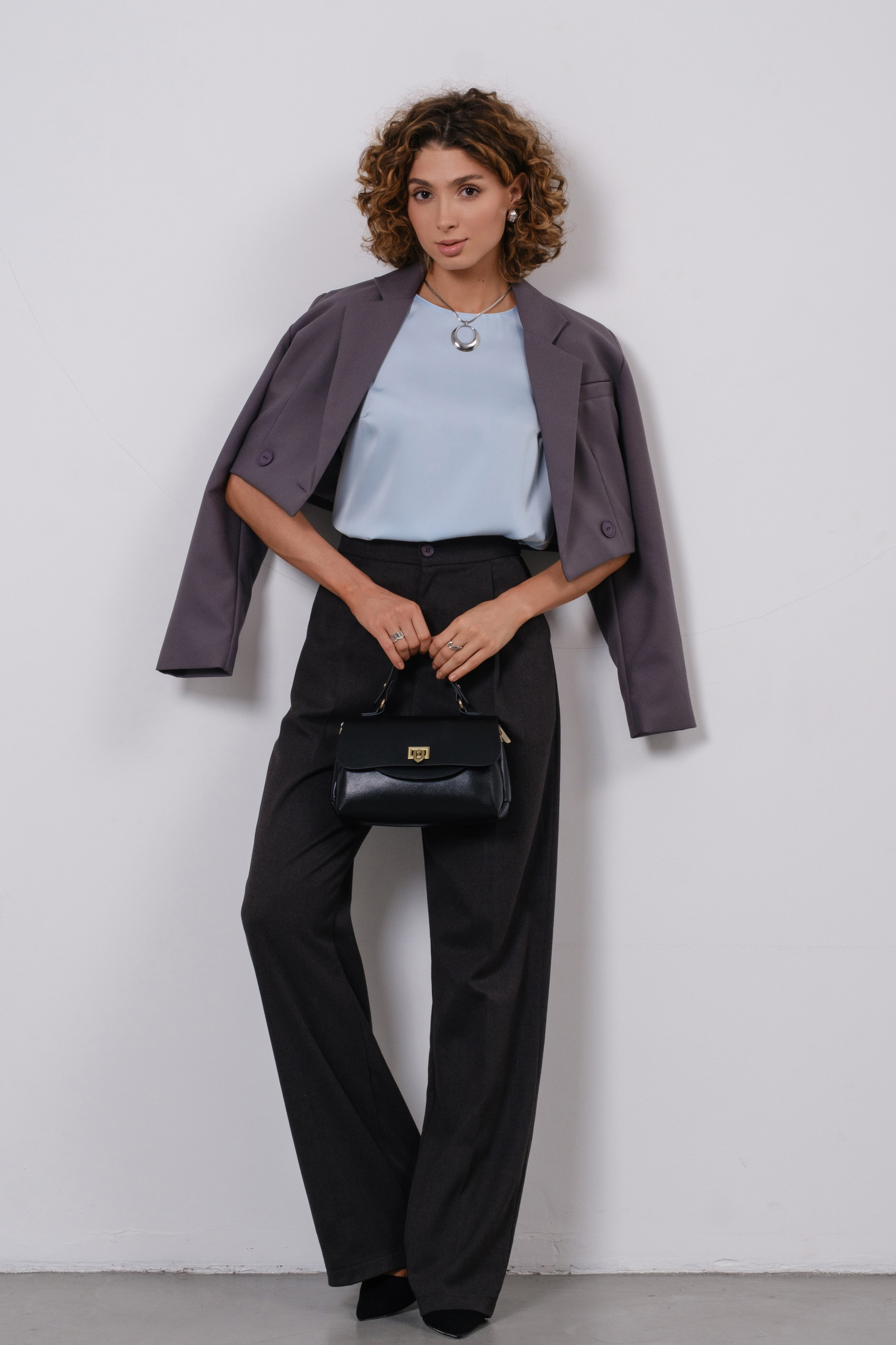 Блузки. Фото для маркетплейсов в самых сочных локациях города Сочи