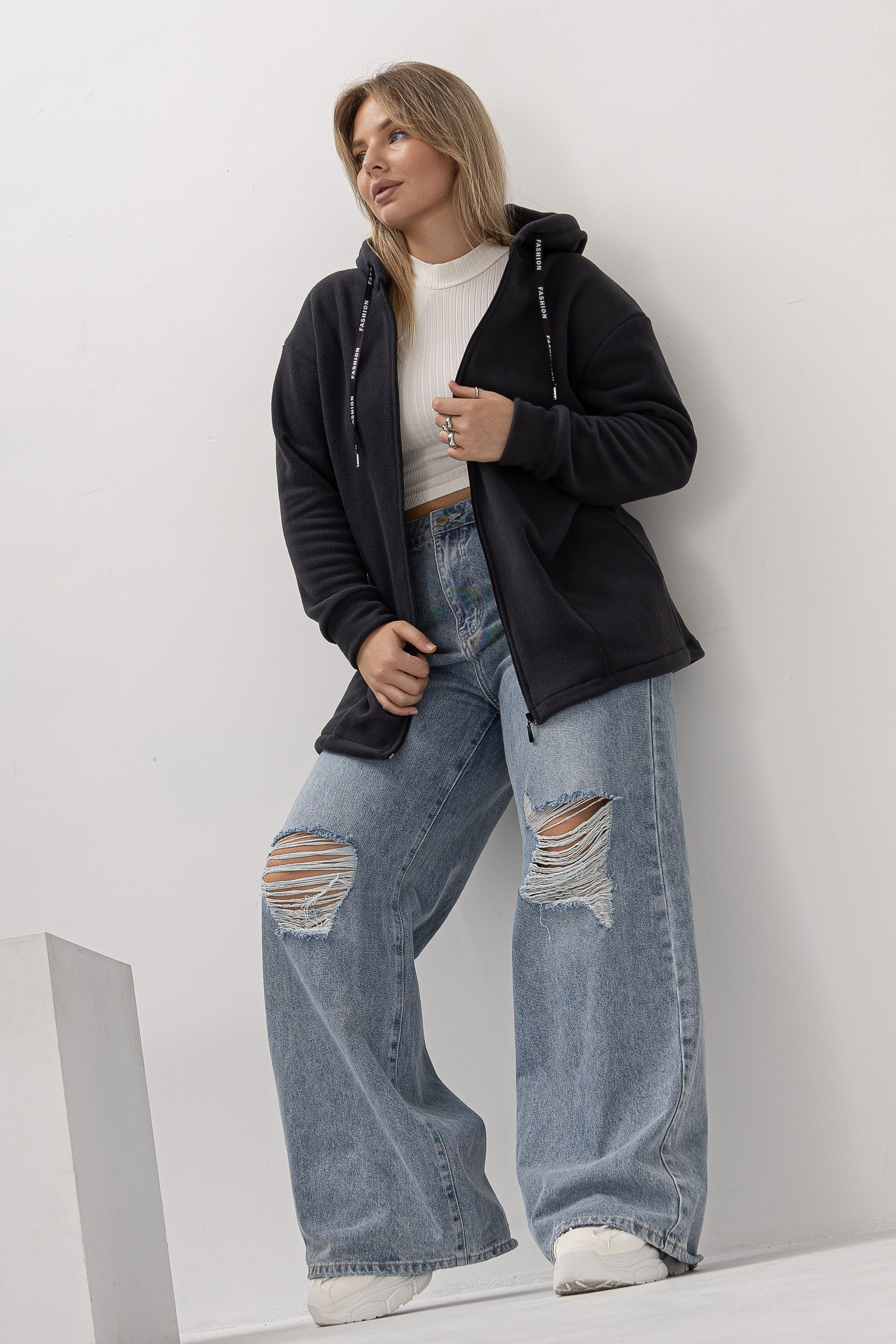 Зипки. Фото для маркетплейсов в самых сочных локациях города Сочи