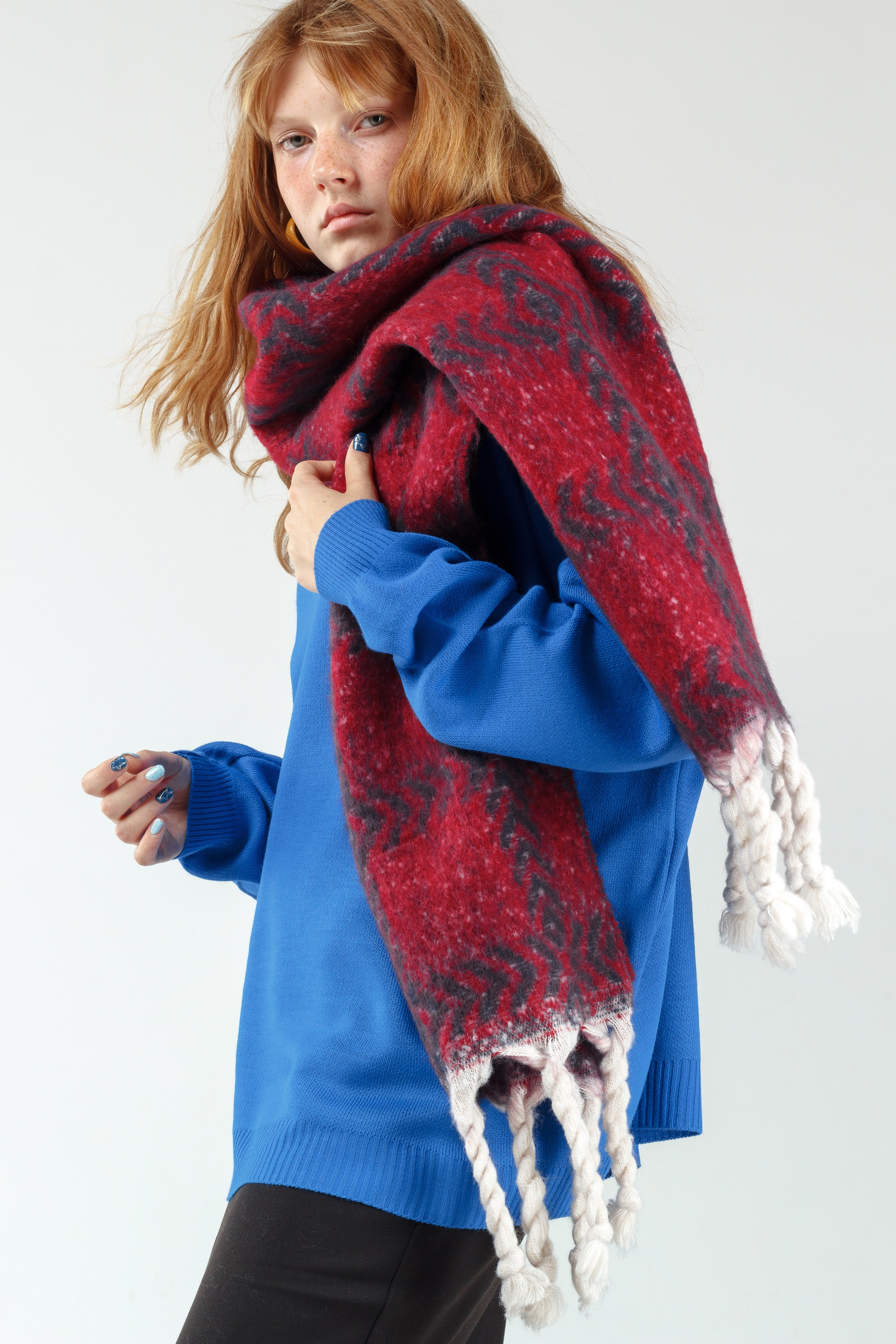 Шарфы — Милана. Фото для маркетплейсов в самых сочных локациях города Сочи