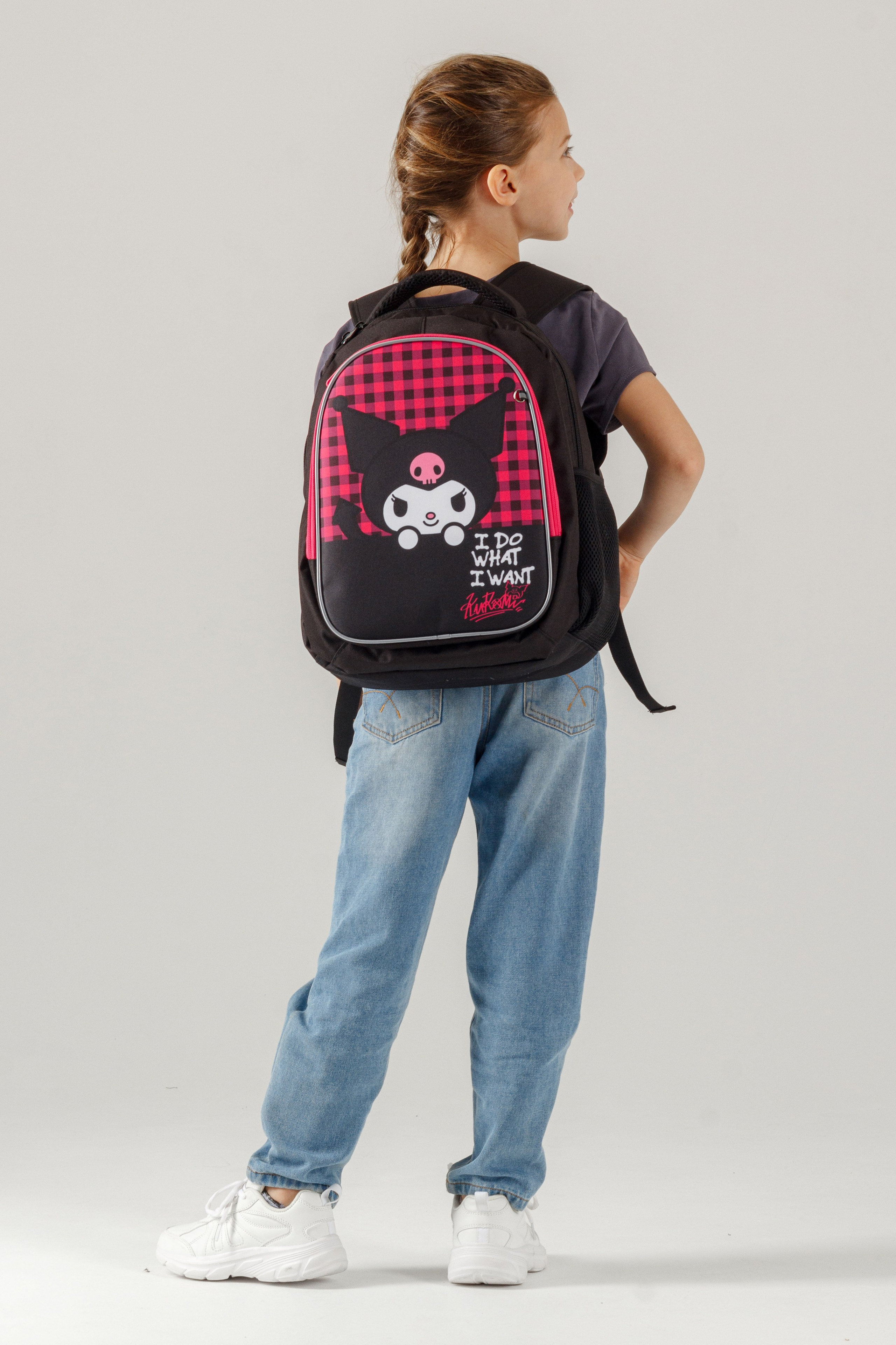 Школьный товар — Амелия. Фото для маркетплейсов в самых сочных локациях города Сочи