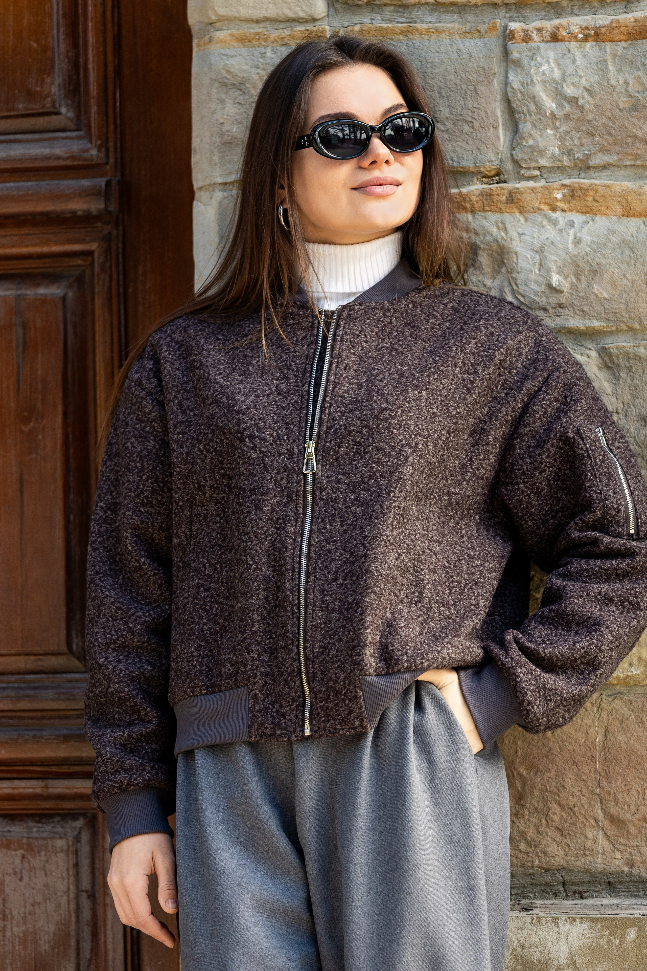 Бомберы. Фото для маркетплейсов в самых сочных локациях города Сочи