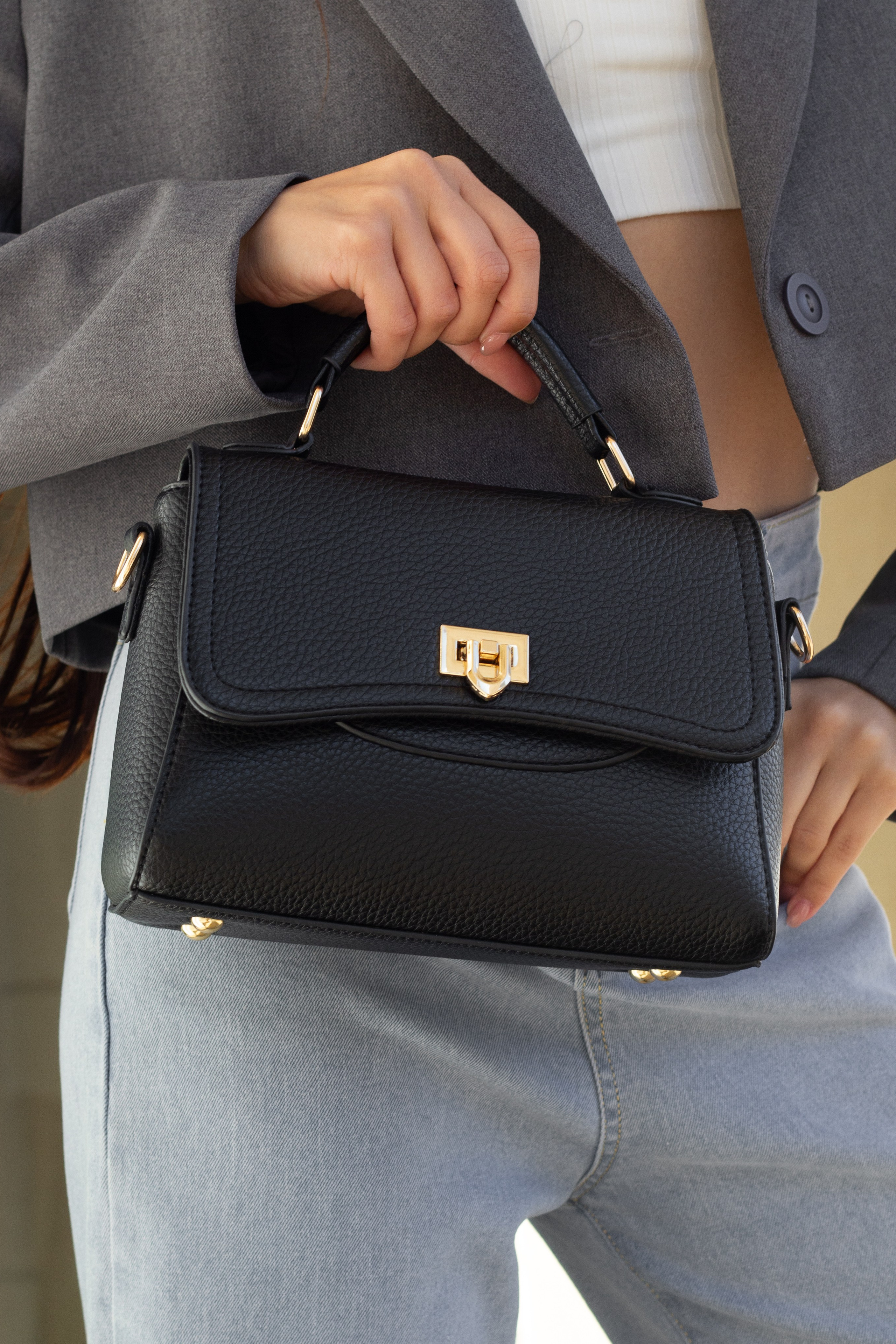 Сумки. Фото для маркетплейсов в самых сочных локациях города Сочи