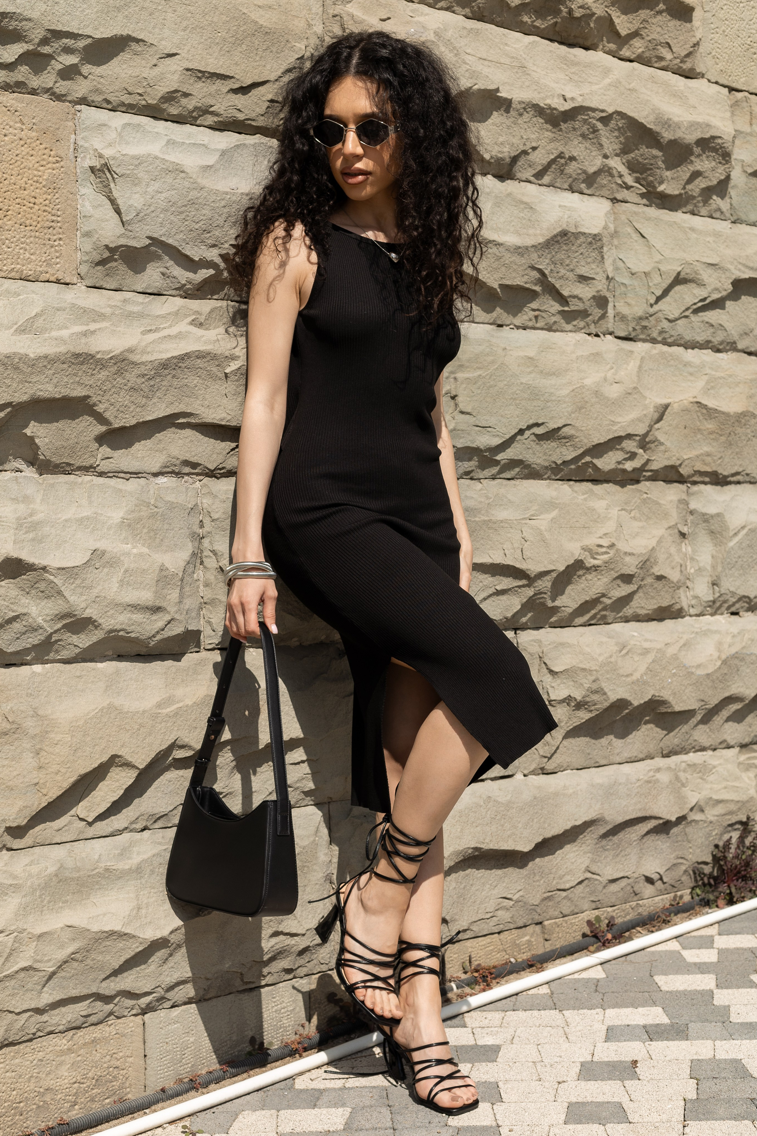 Платья. Фото для маркетплейсов в самых сочных локациях города Сочи