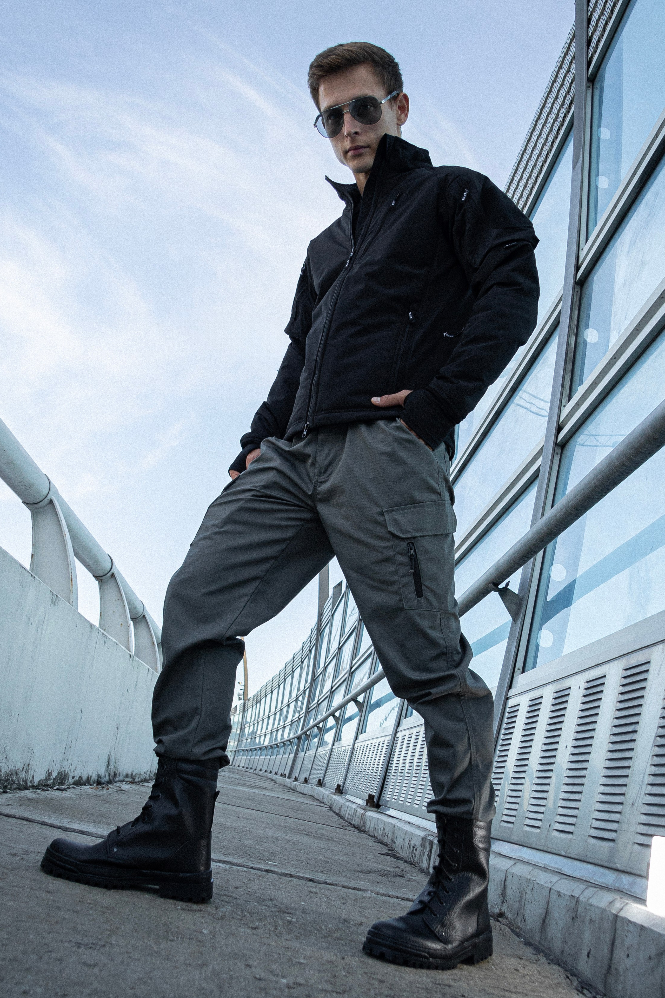 Николай. Стрит съемки для маркетплейсов в Сочи | ИИ контент | fashionprod