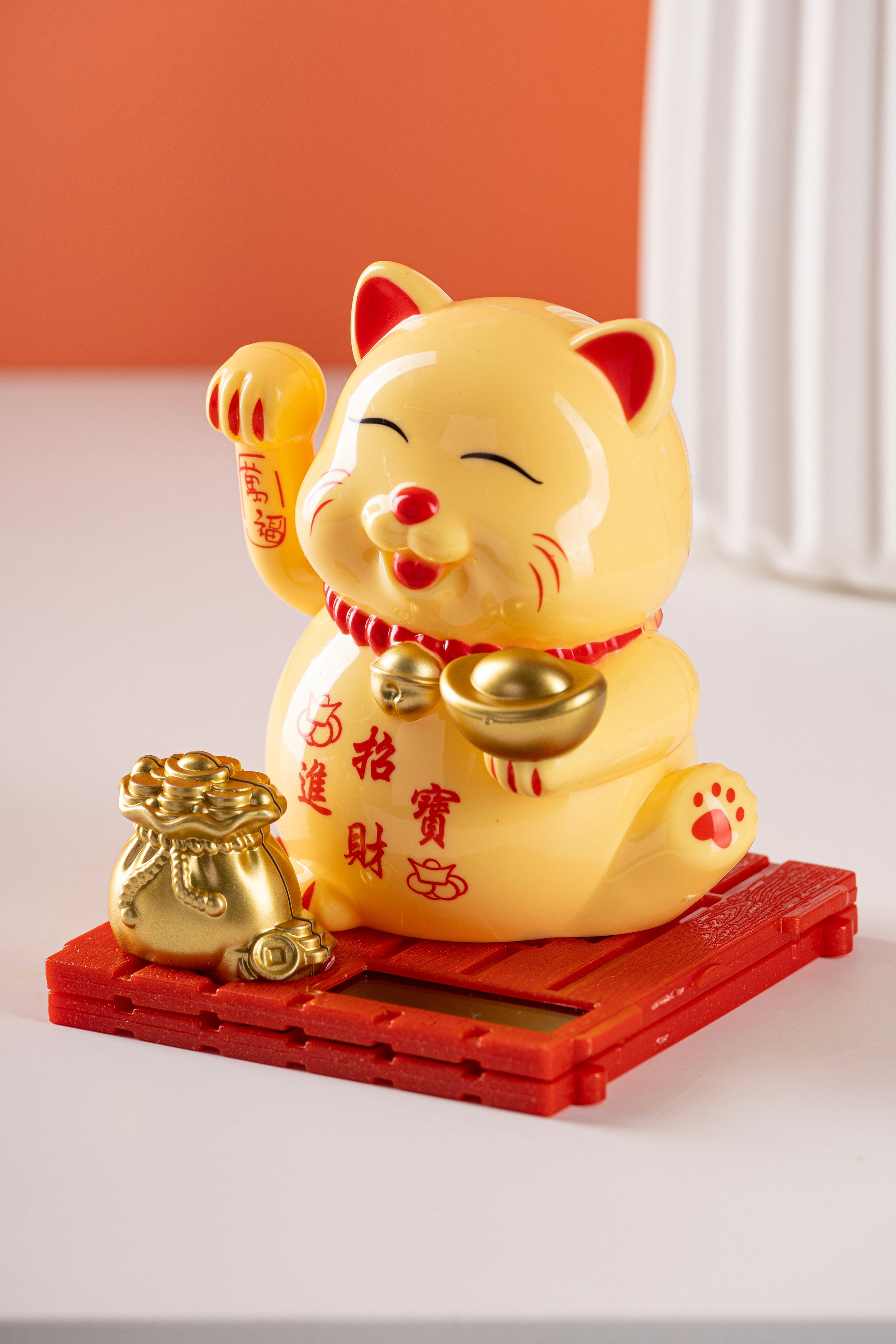 Талисманы. Фото для маркетплейсов в самых сочных локациях города Сочи