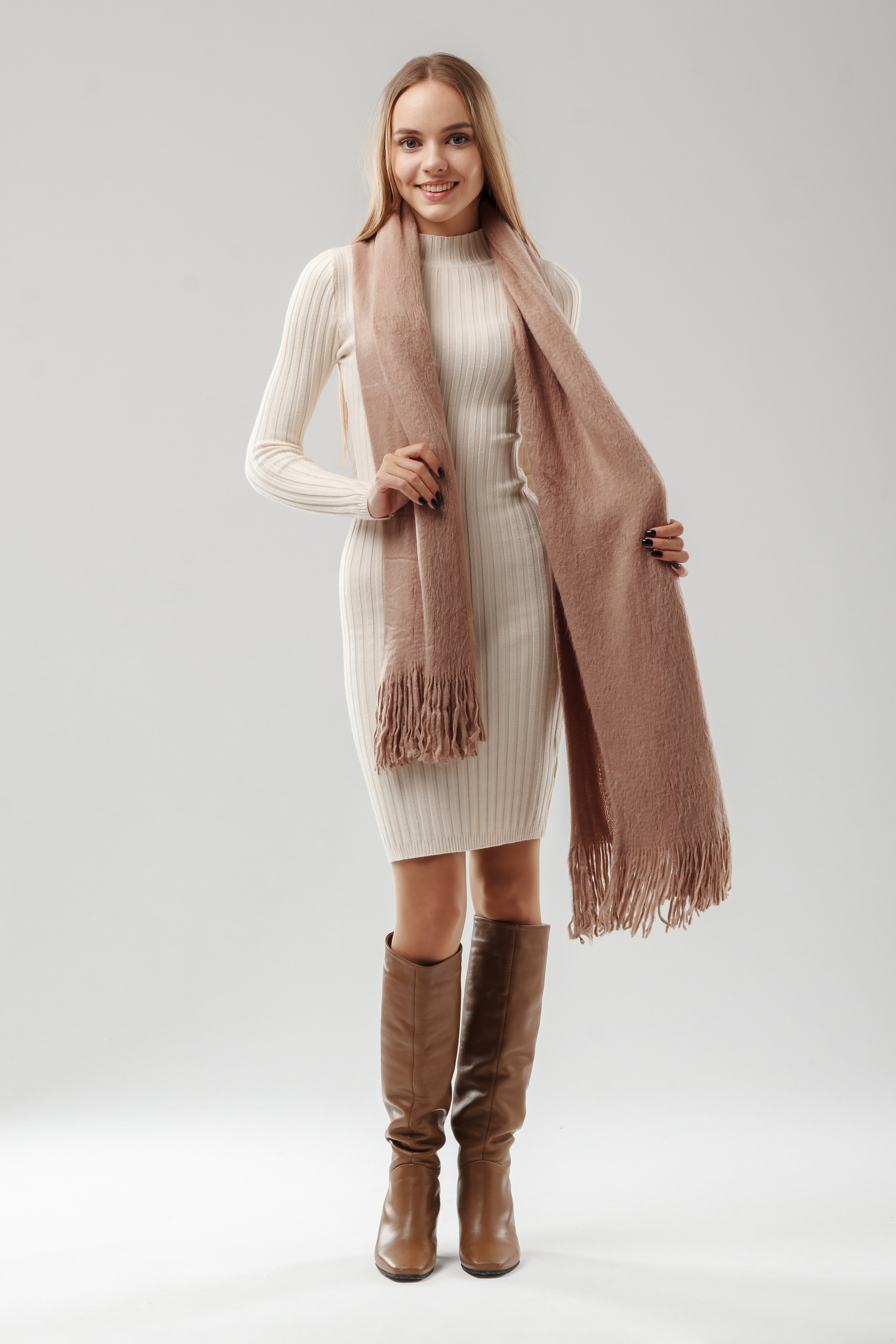 Палантины — Полина. Фото для маркетплейсов в самых сочных локациях города Сочи