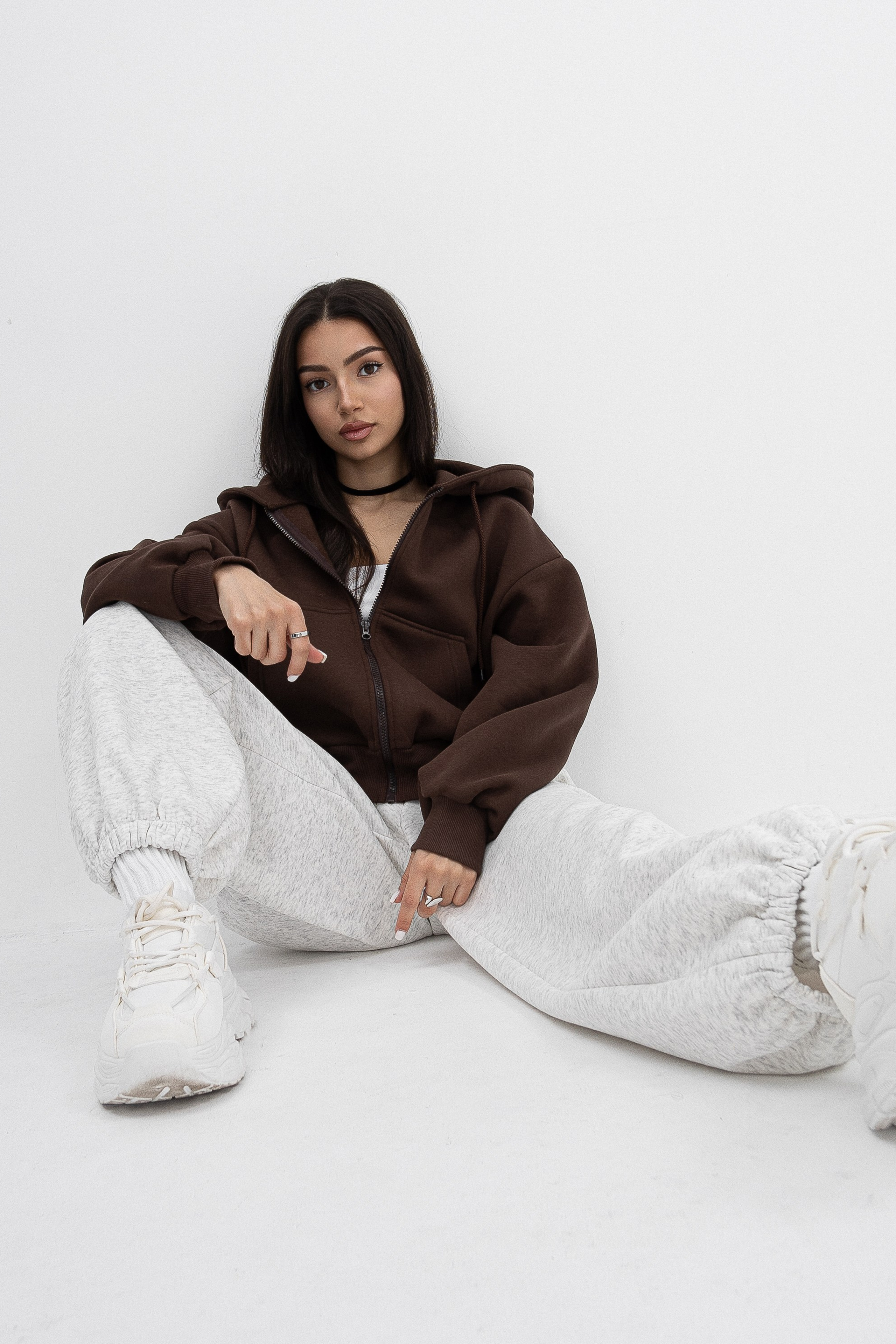 Худи. Фото для маркетплейсов в самых сочных локациях города Сочи