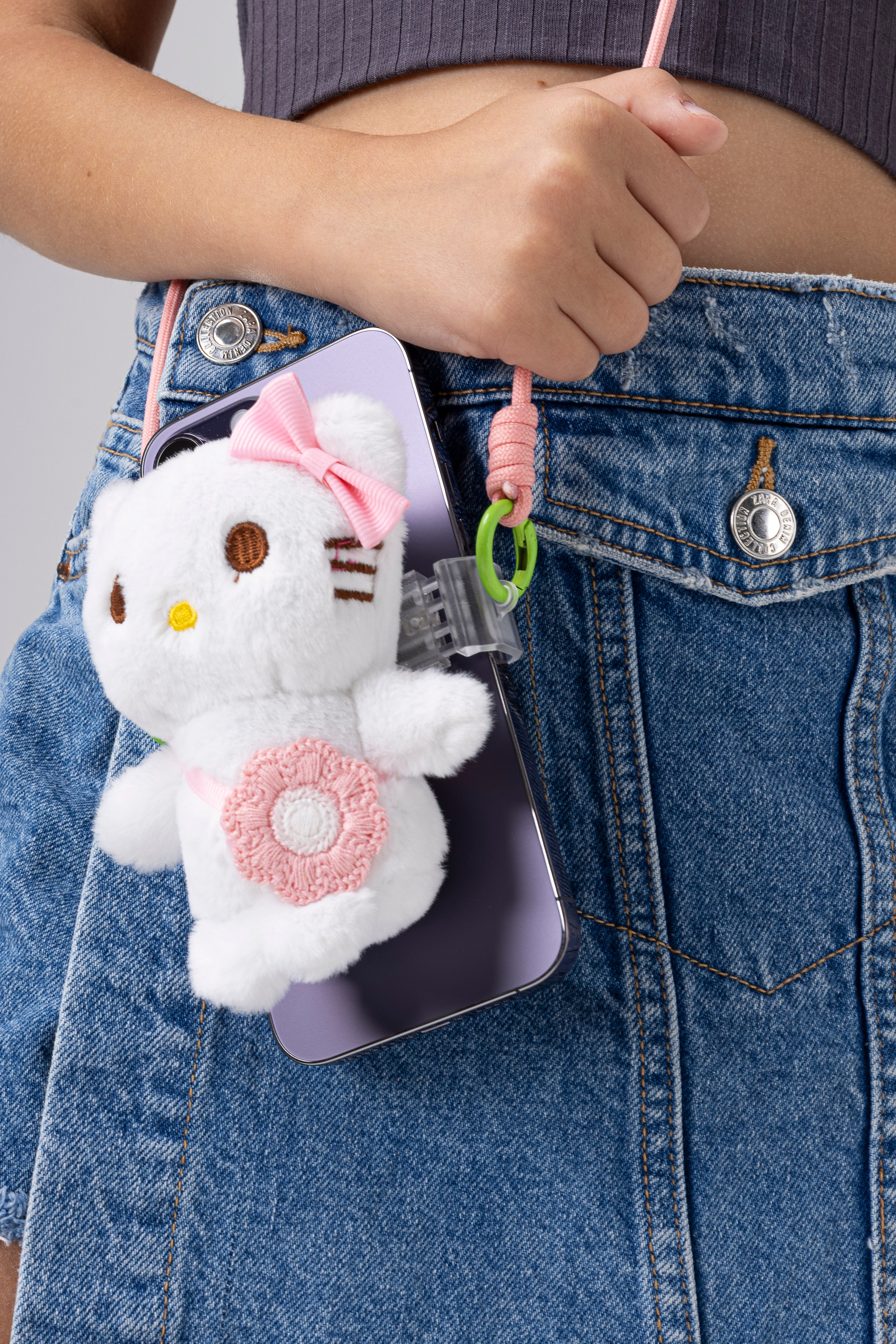 Держатели. Фото для маркетплейсов в самых сочных локациях города Сочи