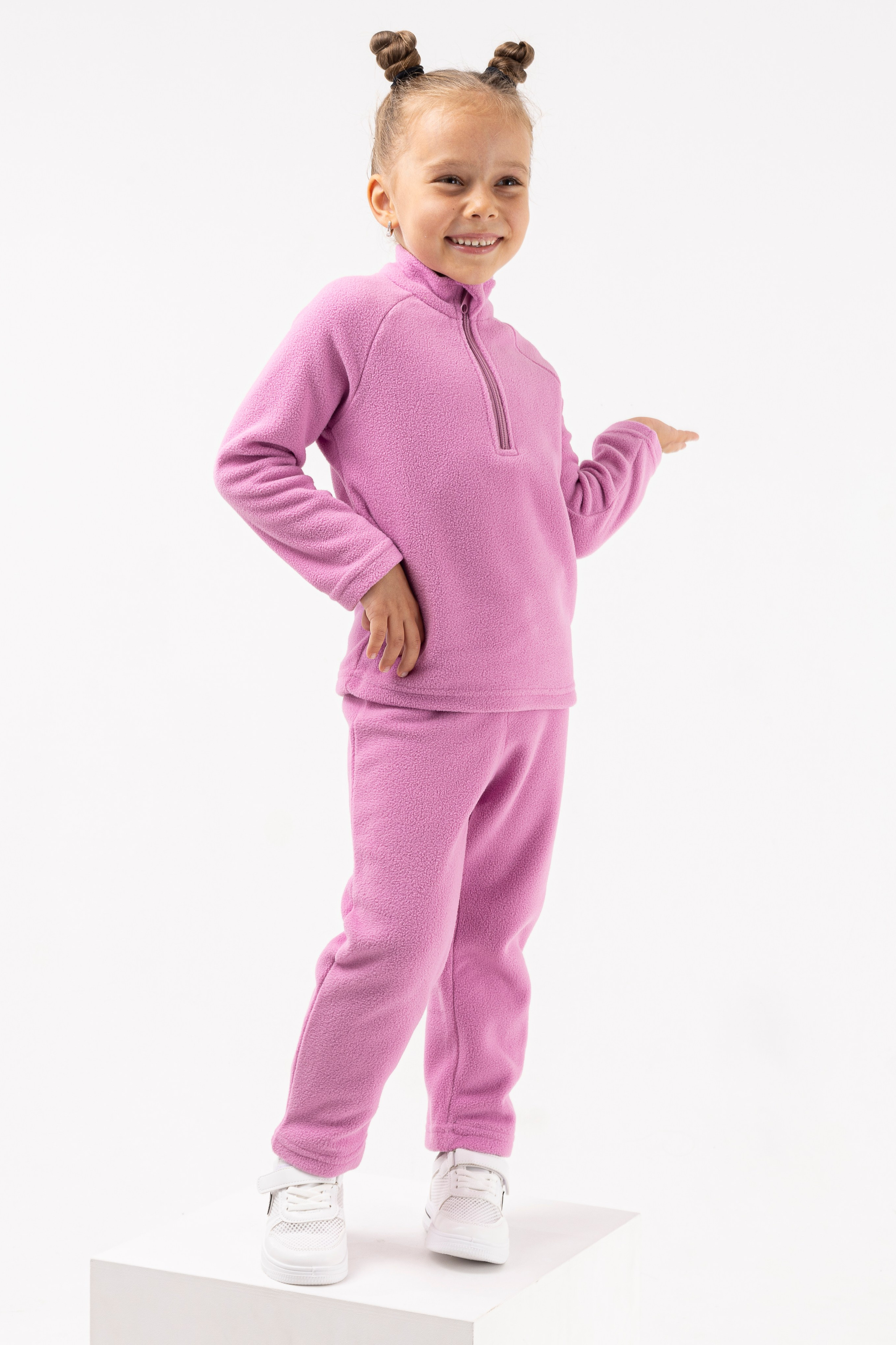 Костюмы. Фото для маркетплейсов в самых сочных локациях города Сочи