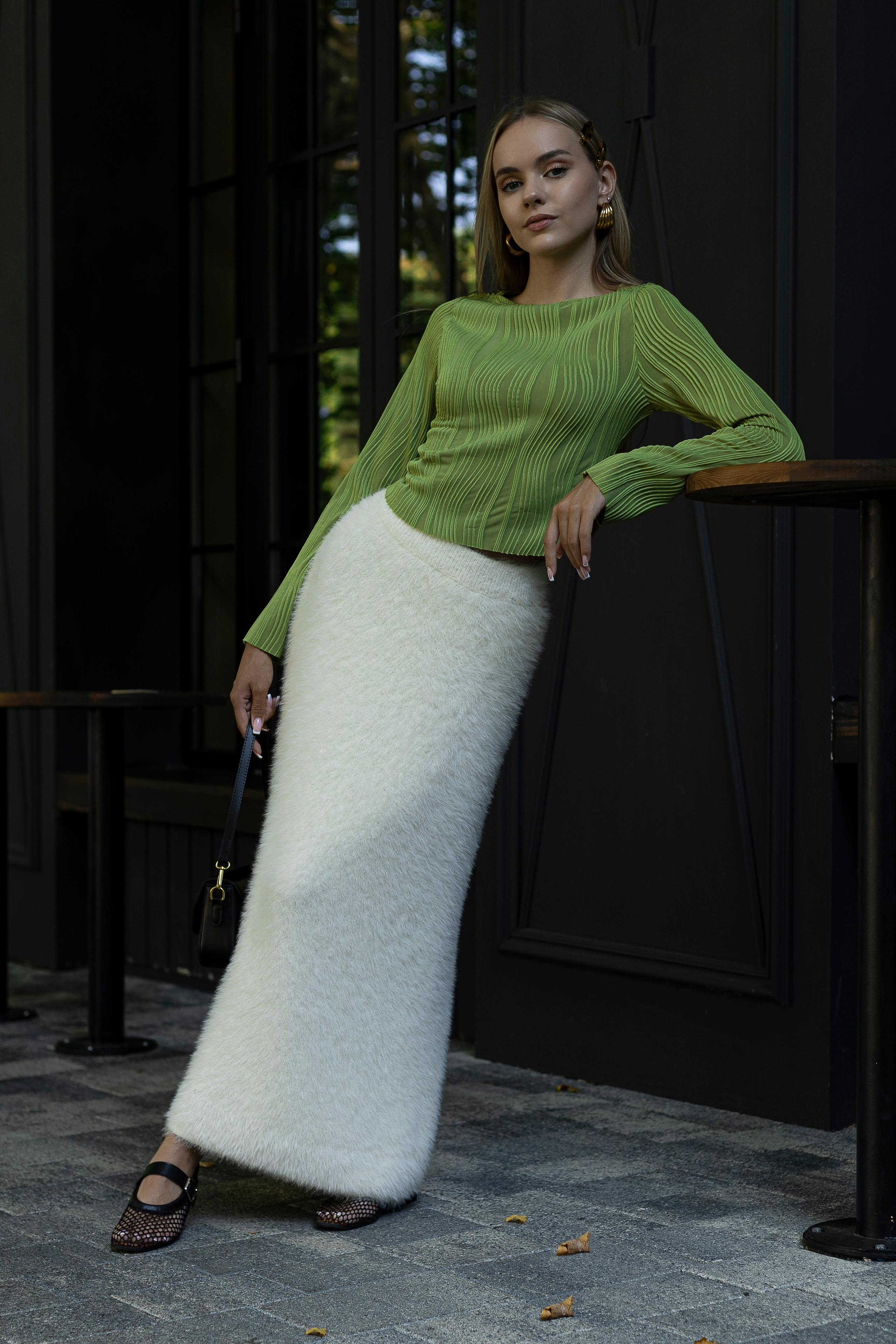 Юбка. Фото для маркетплейсов в самых сочных локациях города Сочи