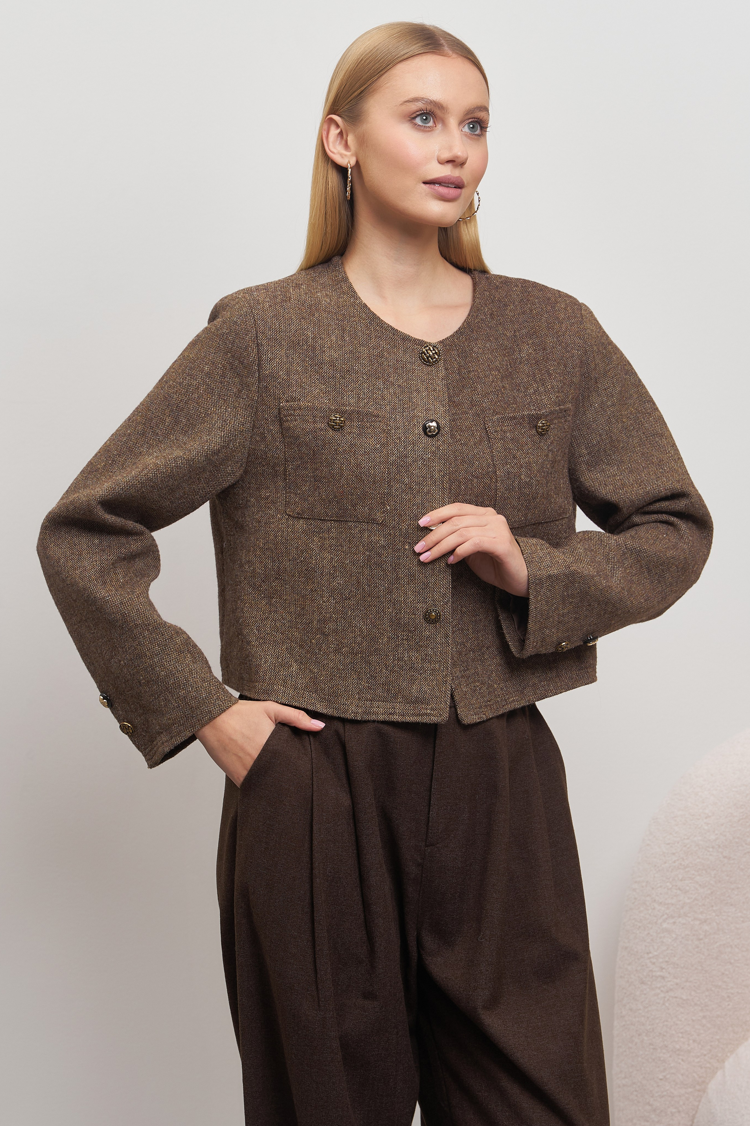 Кардиган. Фото для маркетплейсов в самых сочных локациях города Сочи