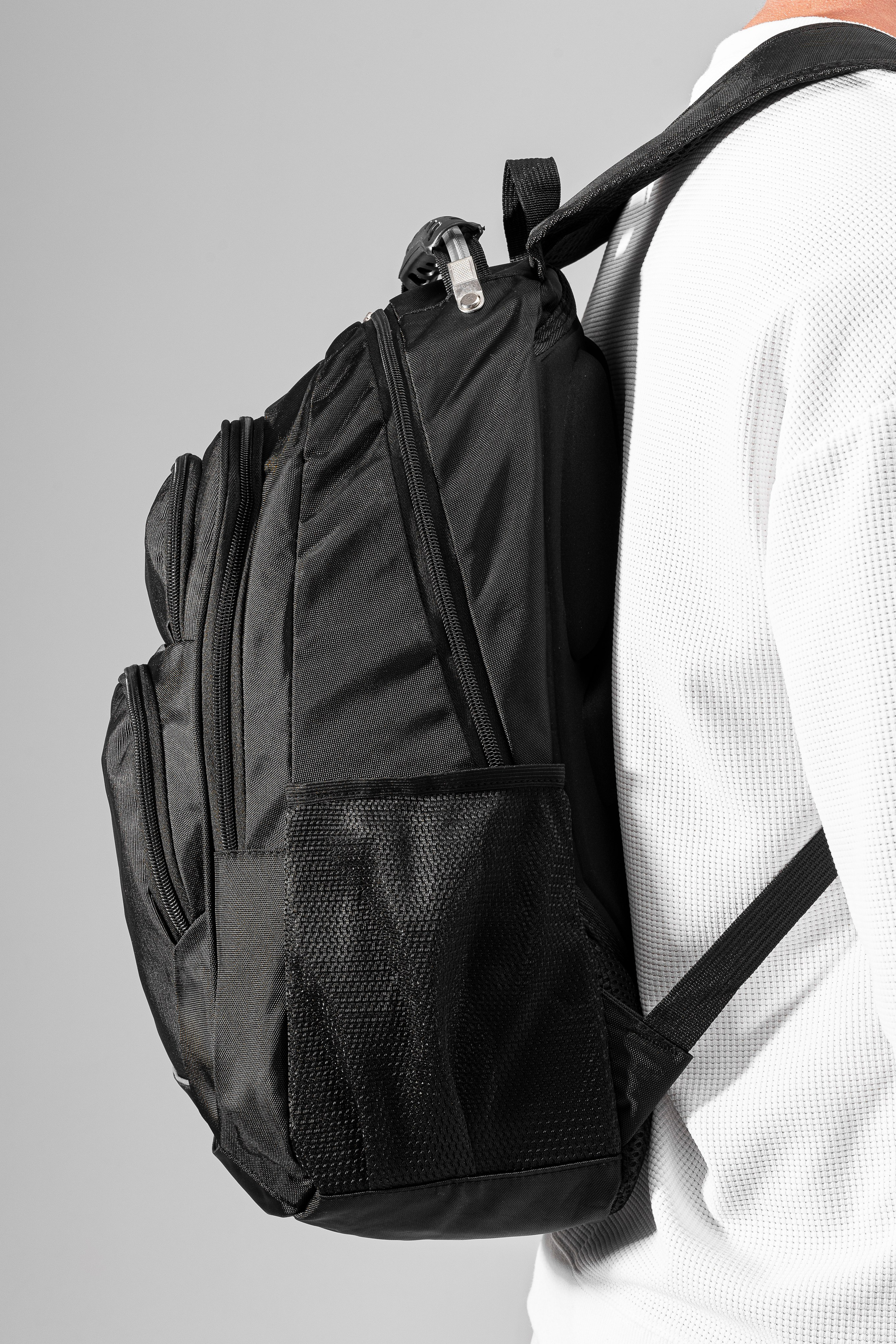 Рюкзак. Фото для маркетплейсов в самых сочных локациях города Сочи