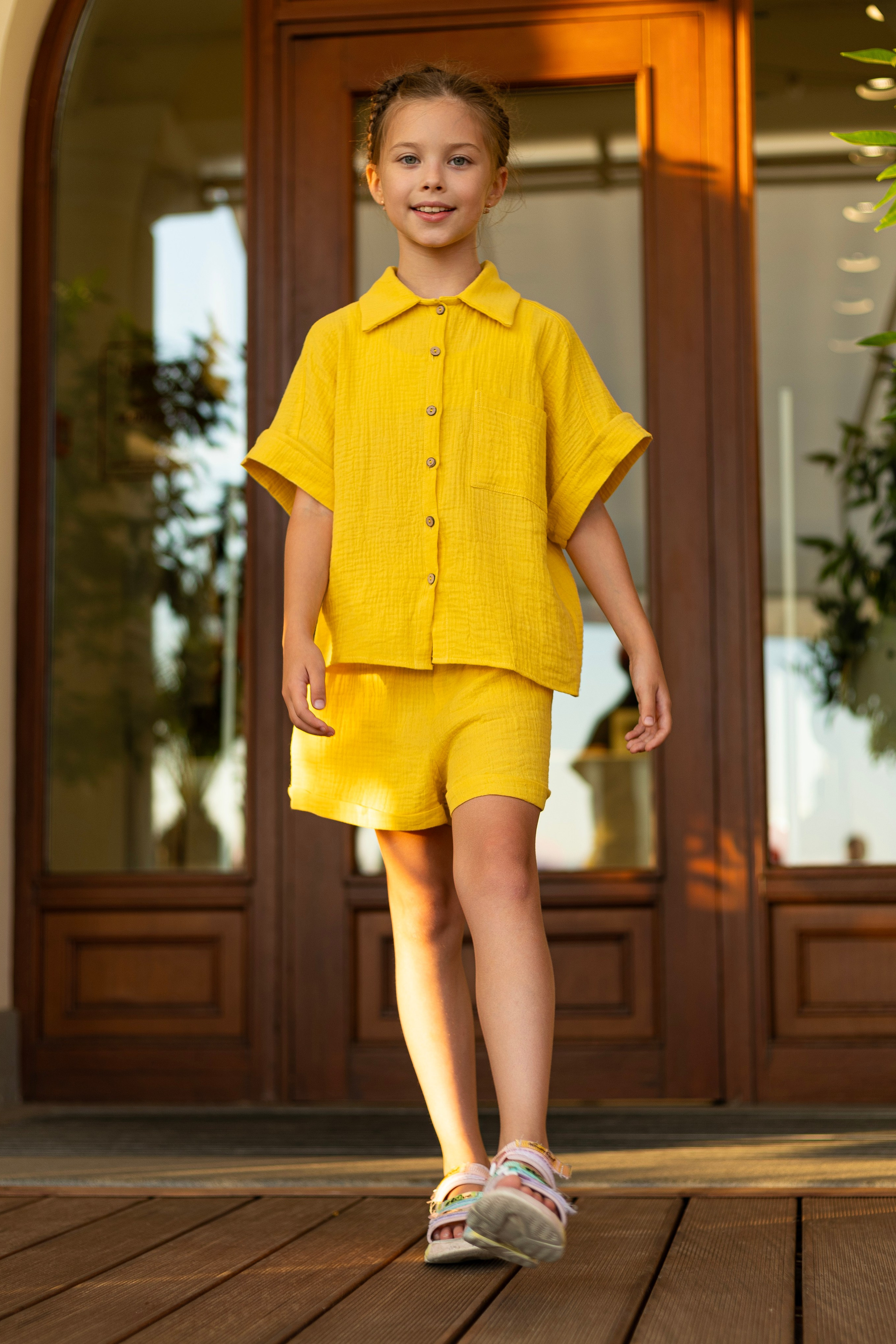 Костюмы. Фото для маркетплейсов в самых сочных локациях города Сочи