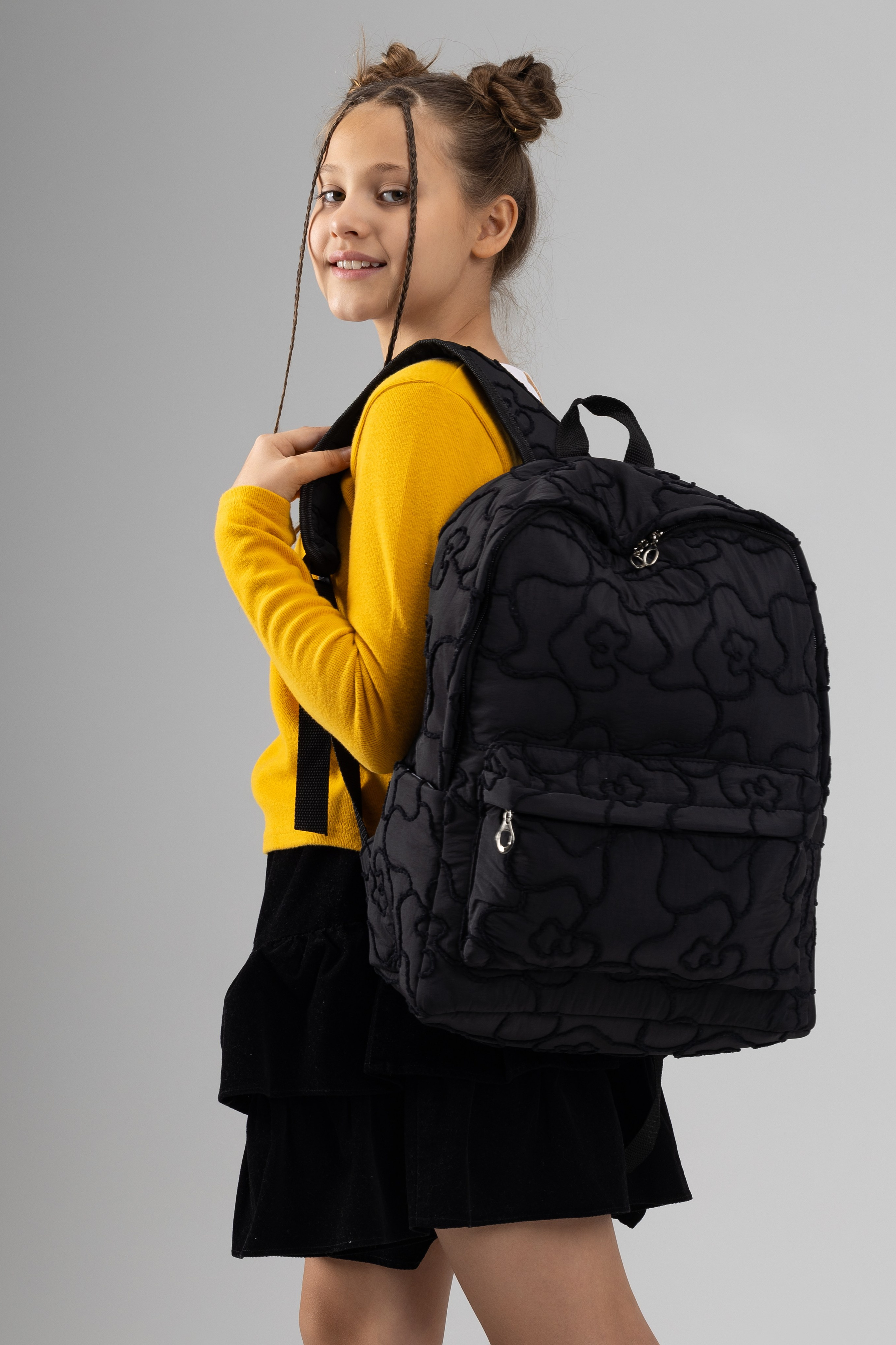 Рюкзаки. Фото для маркетплейсов в самых сочных локациях города Сочи