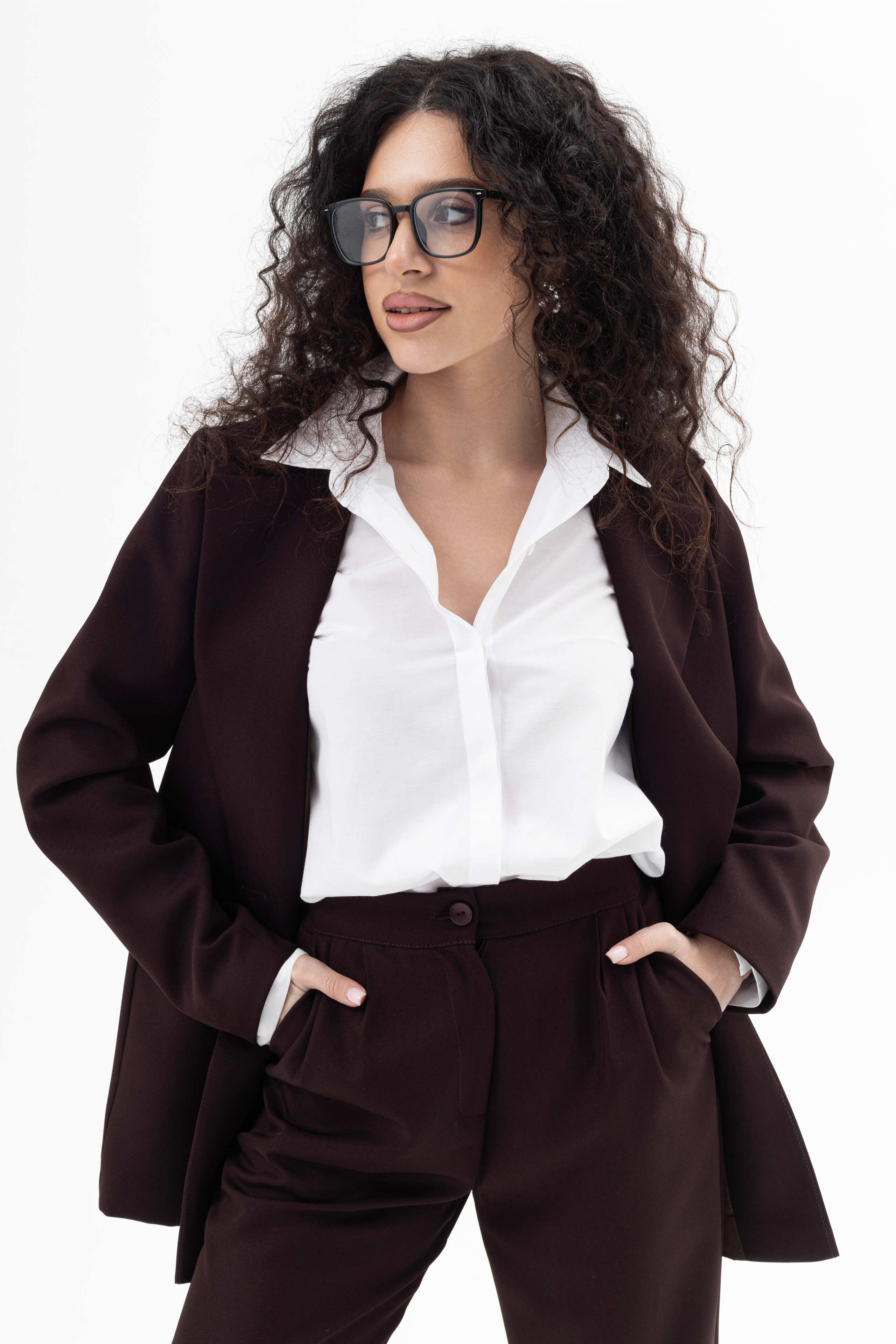 Очки. Фото для маркетплейсов в самых сочных локациях города Сочи