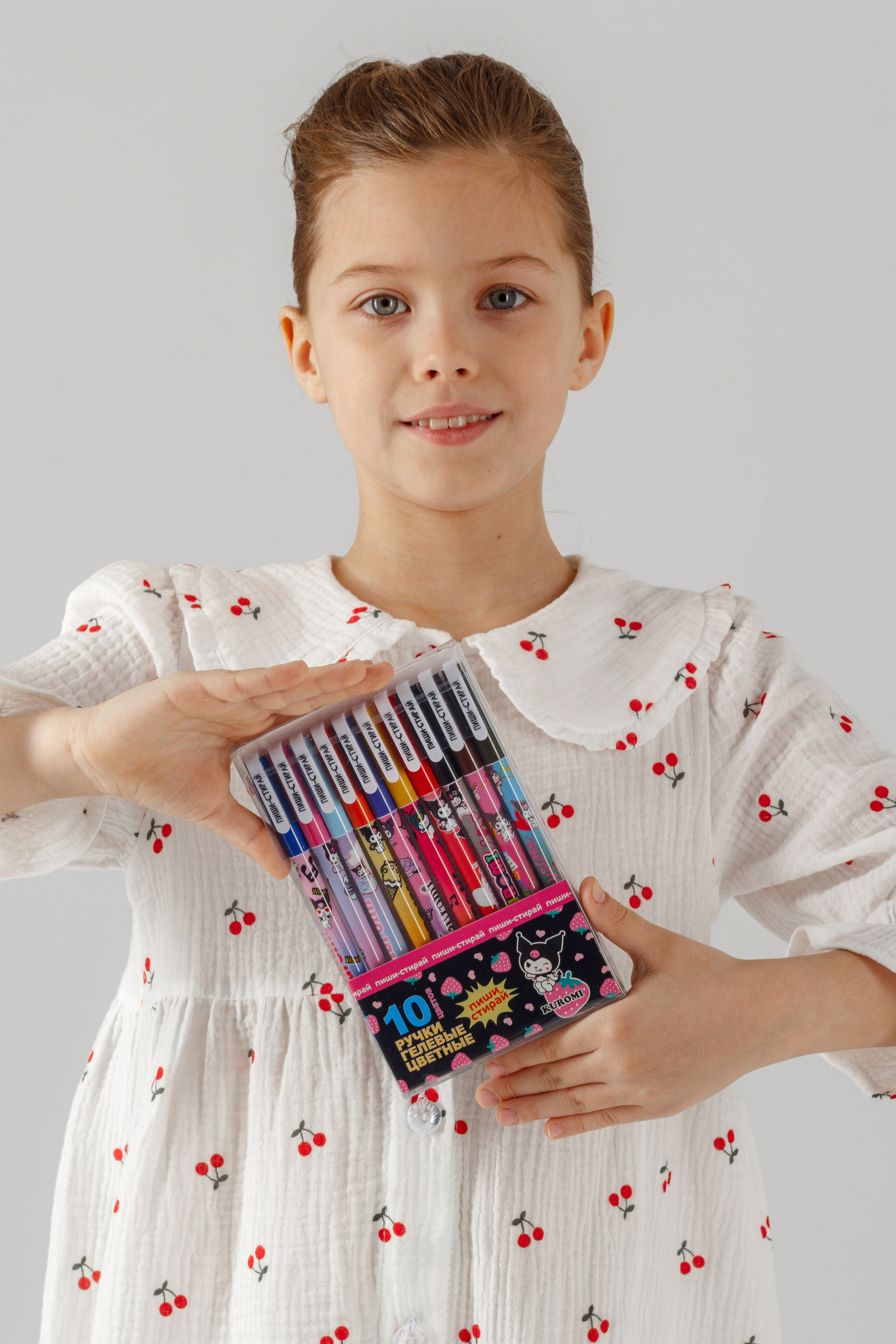 Школьный товар — Амелия. Фото для маркетплейсов в самых сочных локациях города Сочи