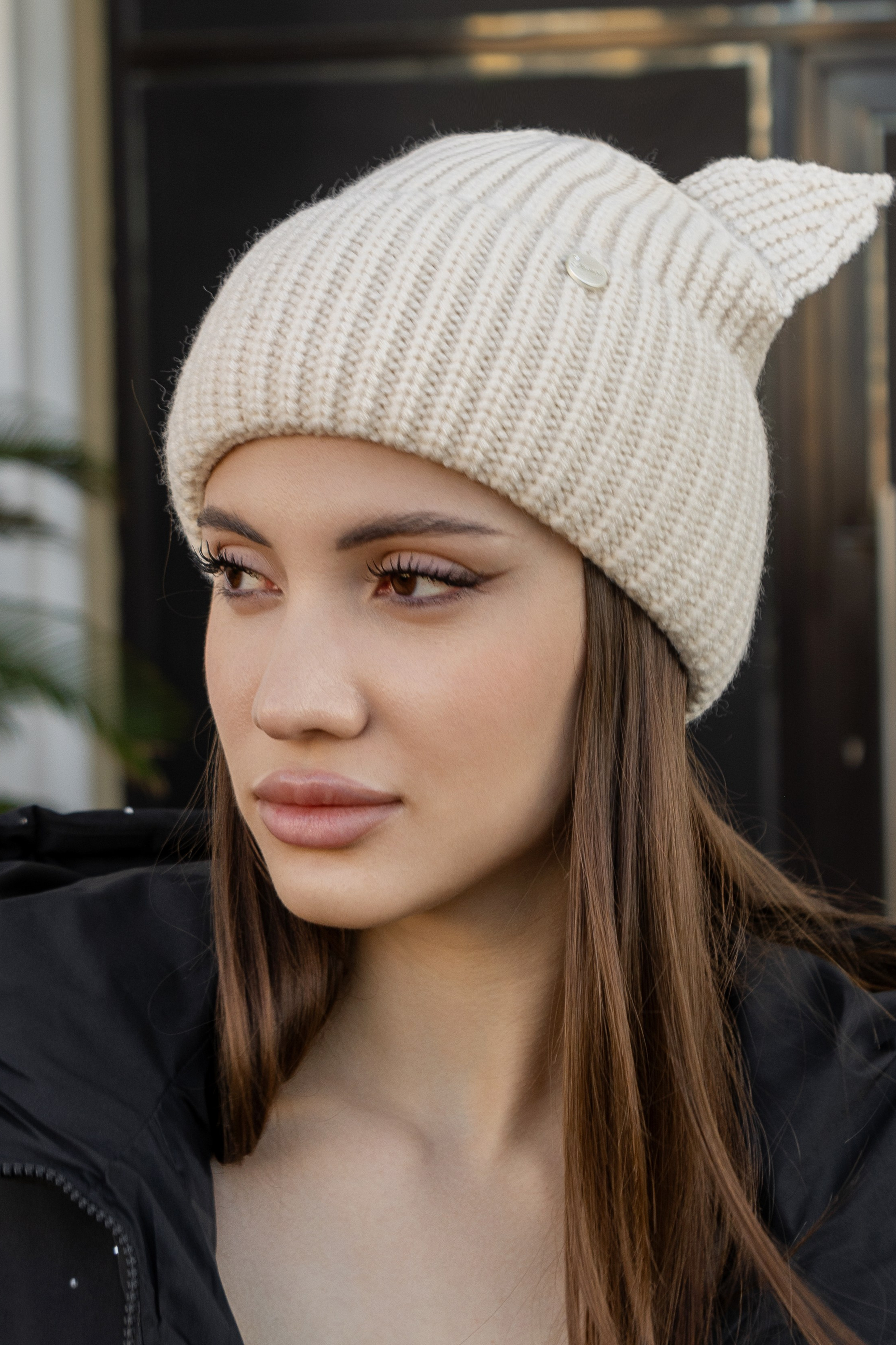 Шапки. Фото для маркетплейсов в самых сочных локациях города Сочи