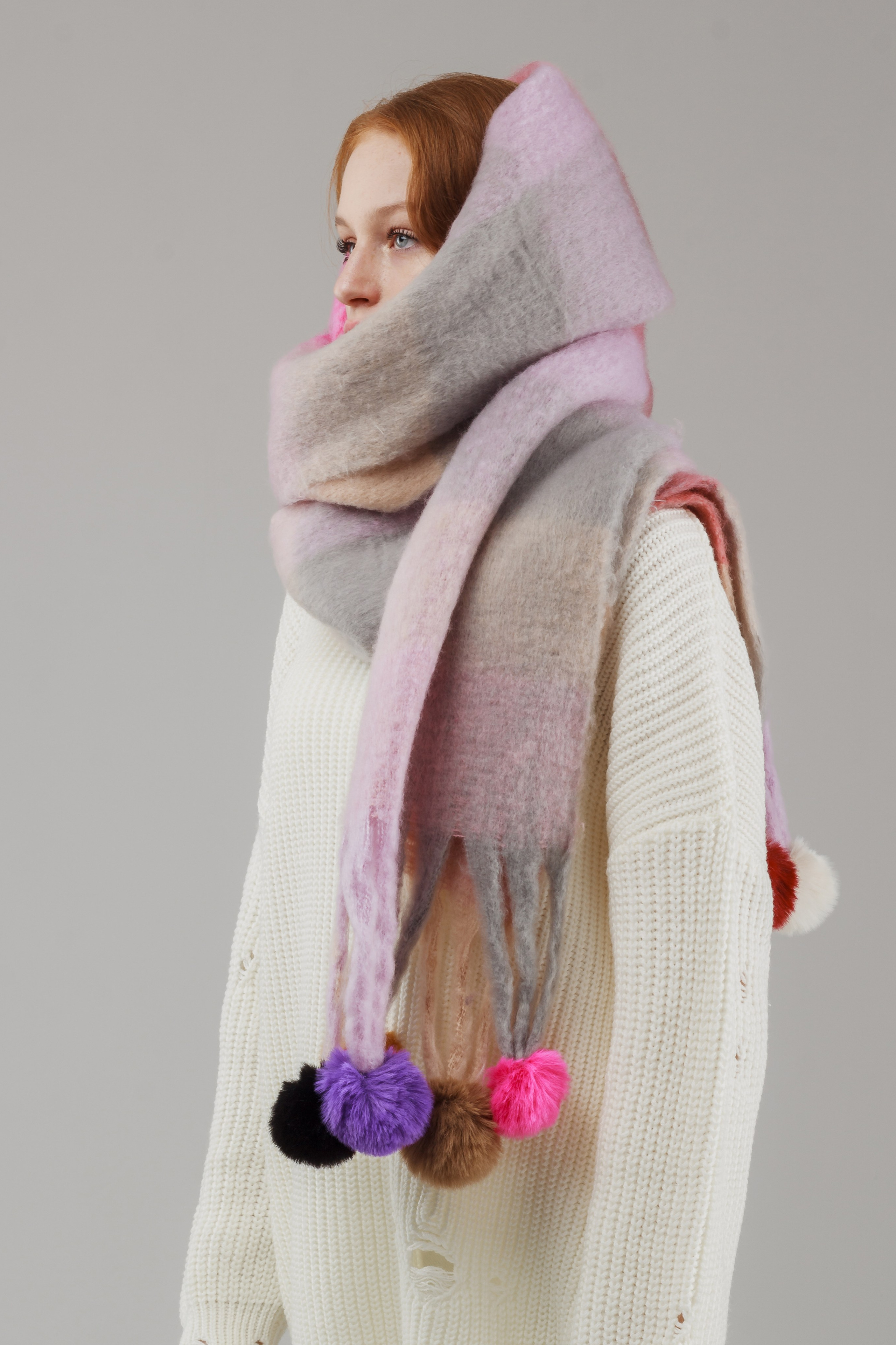 Шарфы — Стася. Фото для маркетплейсов в самых сочных локациях города Сочи