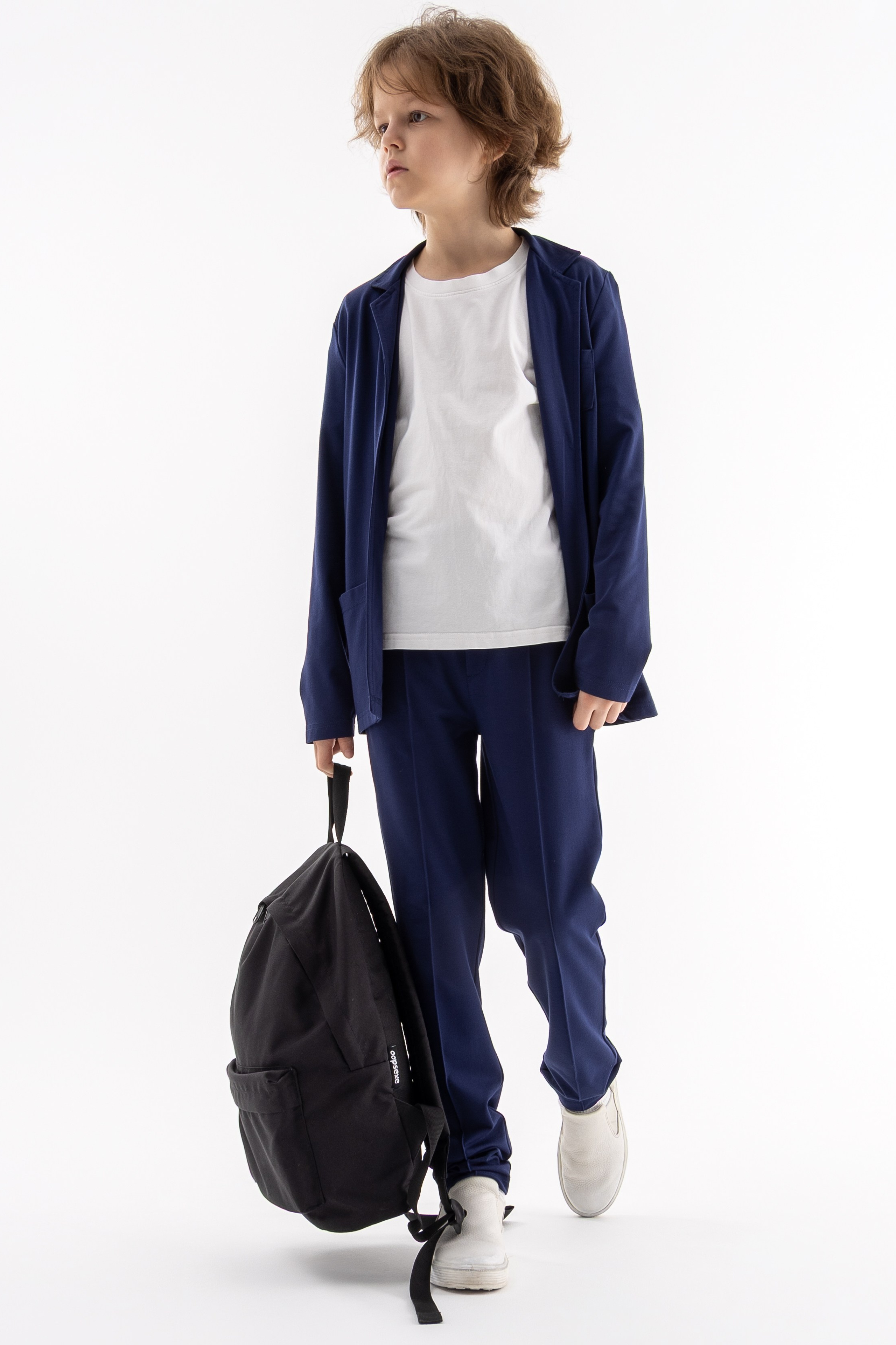 Костюм. Фото для маркетплейсов в самых сочных локациях города Сочи