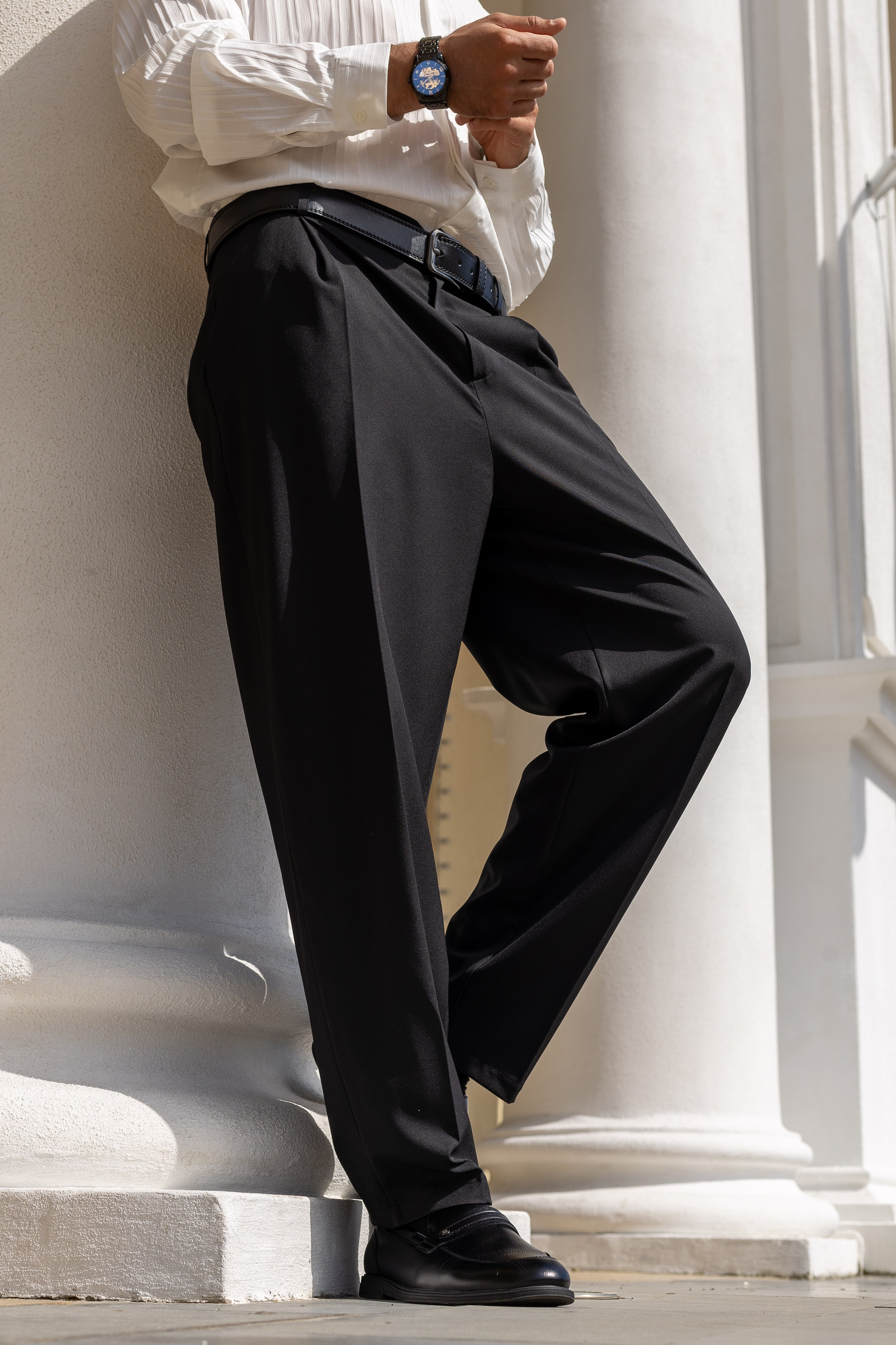 Брюки. Фото для маркетплейсов в самых сочных локациях города Сочи