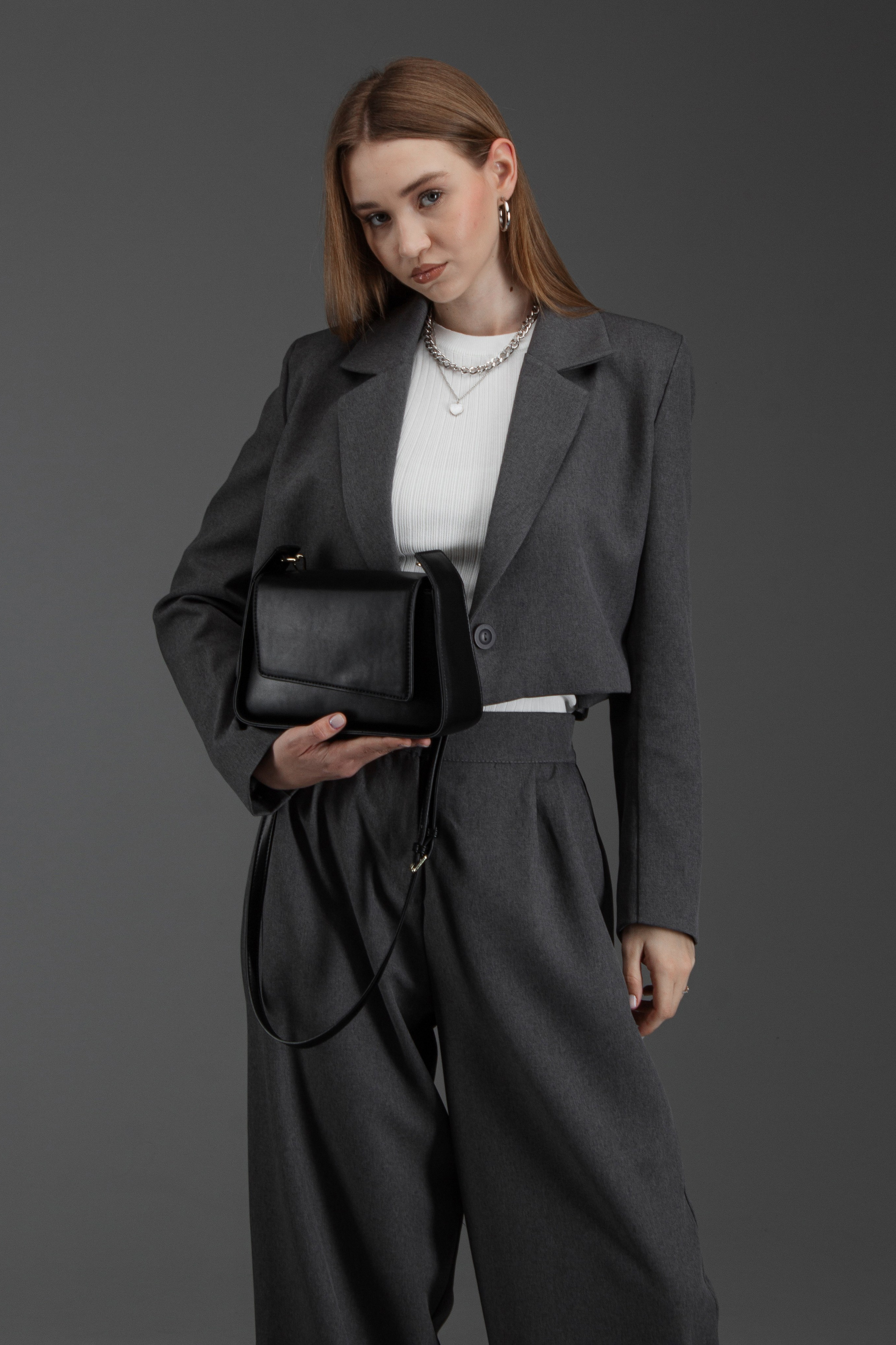 Сумки — Каролина. Фото для маркетплейсов в самых сочных локациях города Сочи