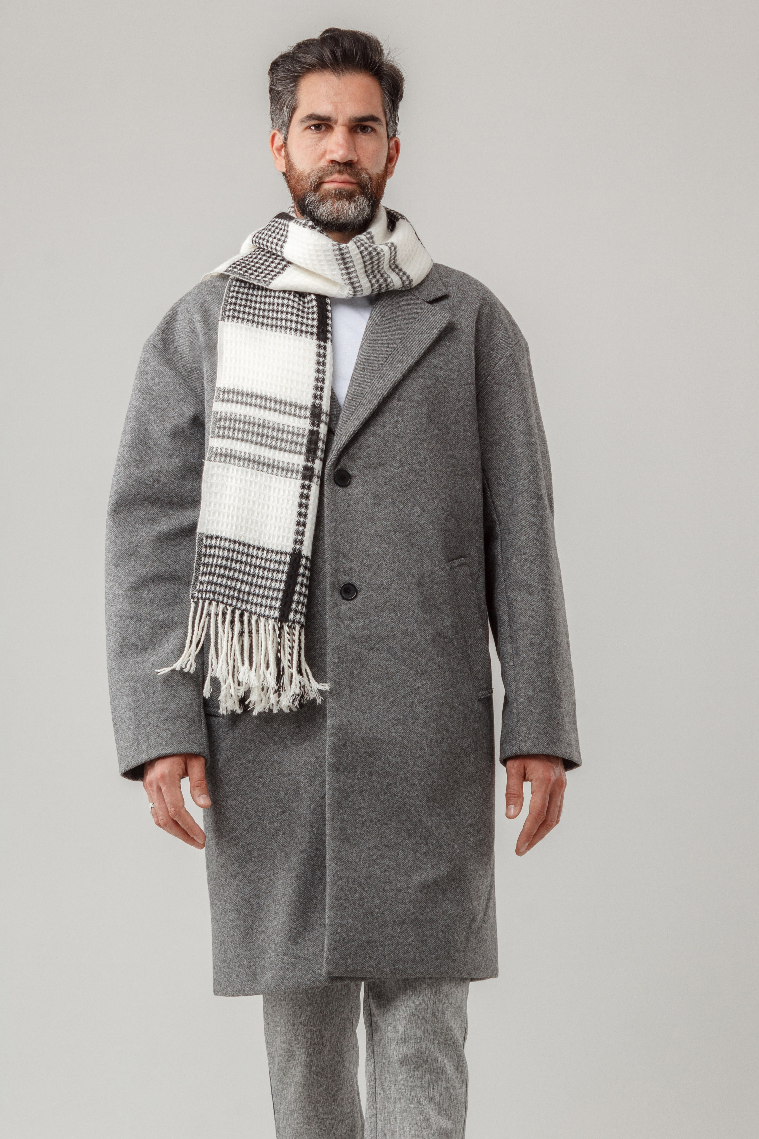 Шарфы — Никита. Фото для маркетплейсов в самых сочных локациях города Сочи