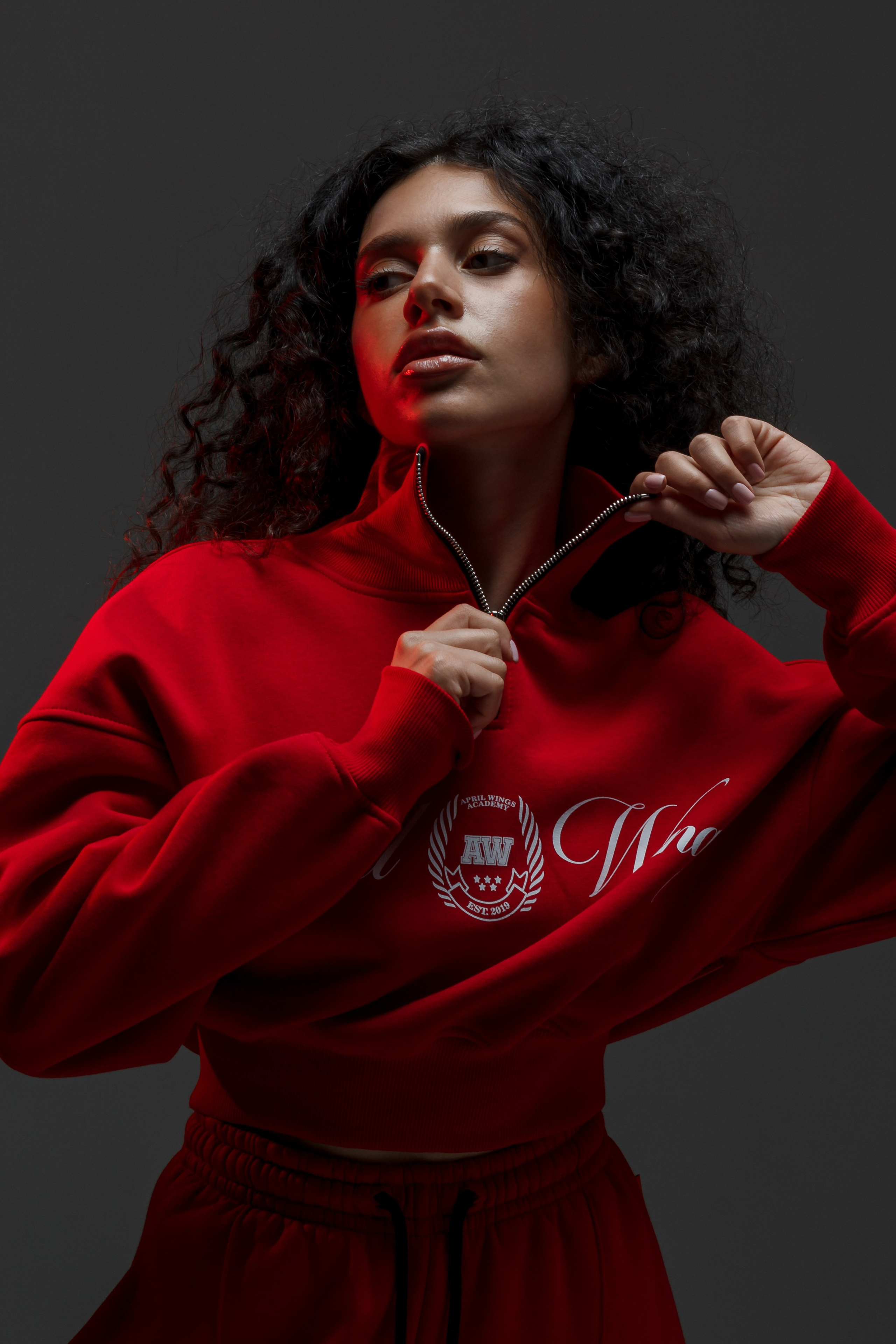 Костюм — Элана. Фото для маркетплейсов в самых сочных локациях города Сочи