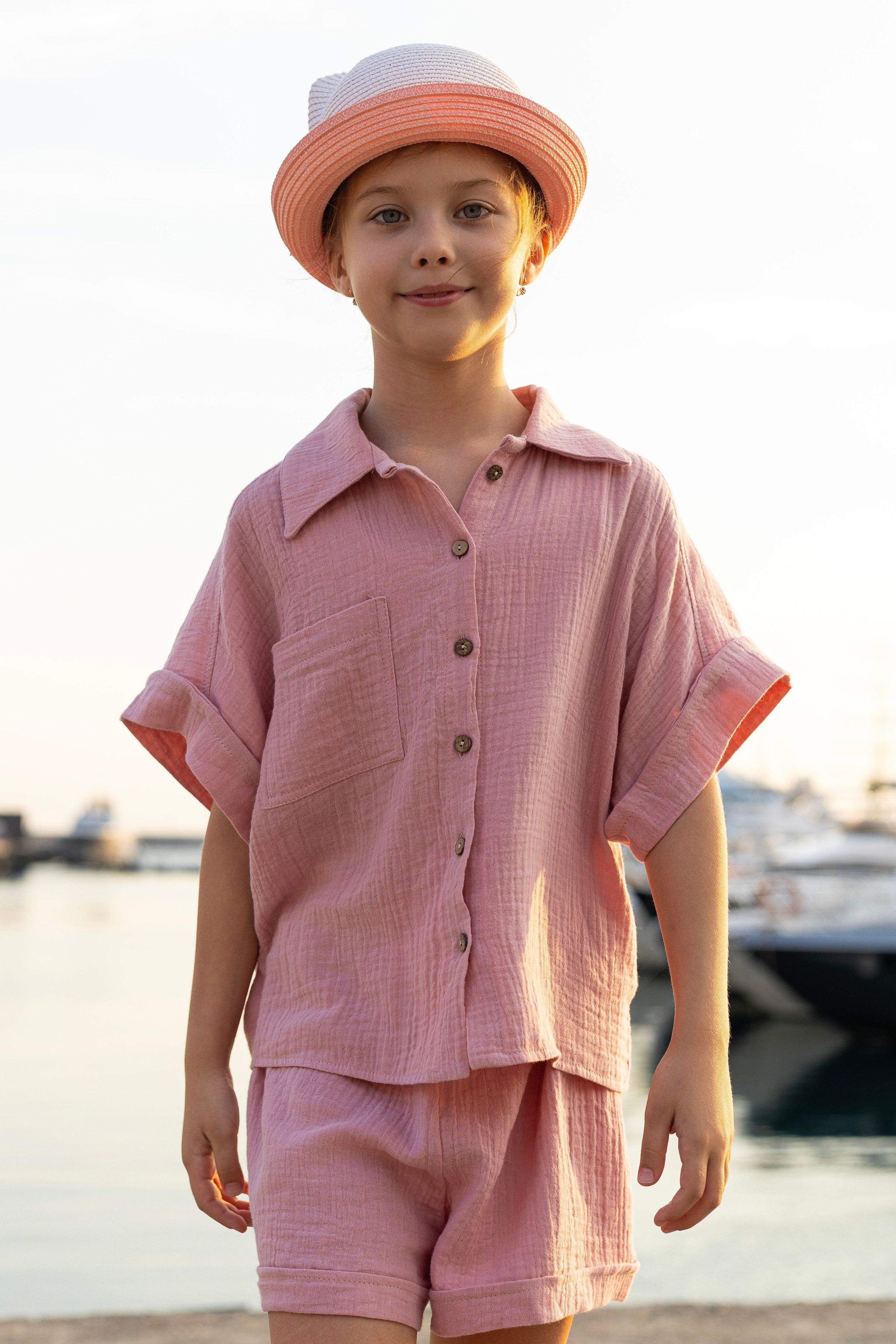 Костюмы. Фото для маркетплейсов в самых сочных локациях города Сочи