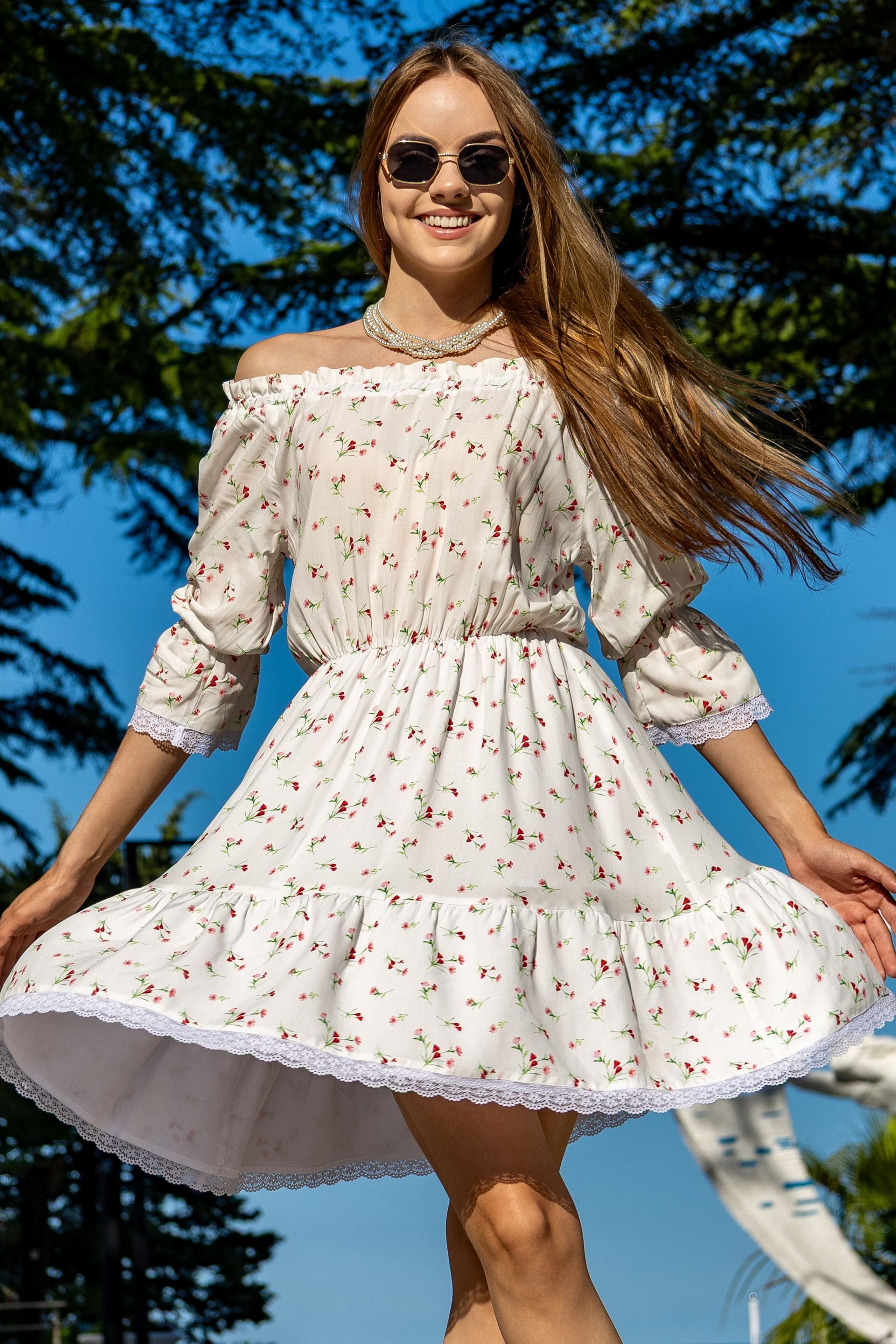 Платья. Фото для маркетплейсов в самых сочных локациях города Сочи