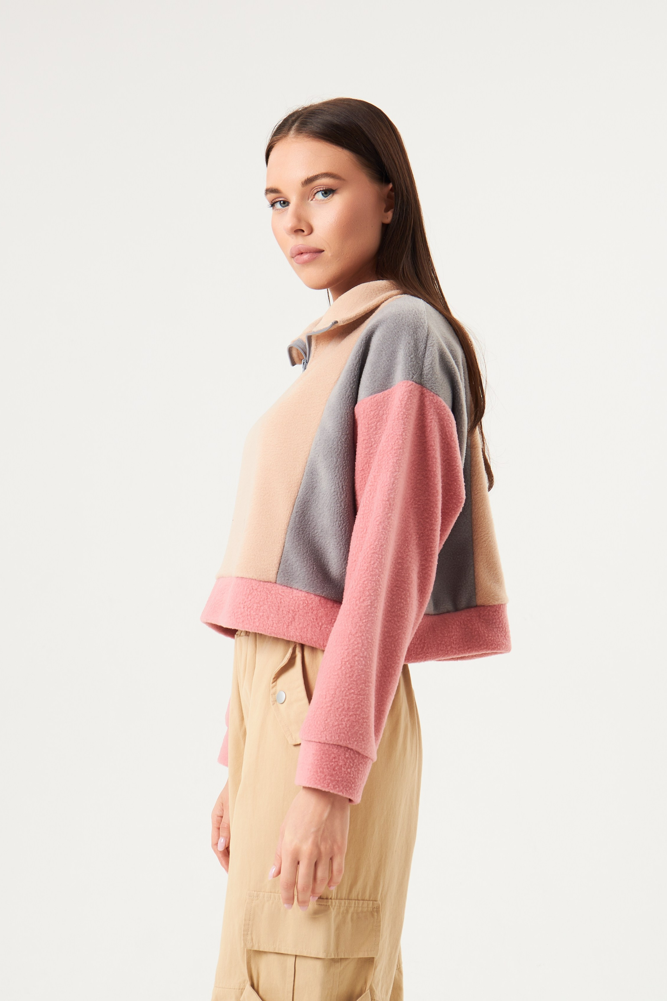 Зипки. Стрит съемки для маркетплейсов в Сочи | ИИ контент | fashionprod