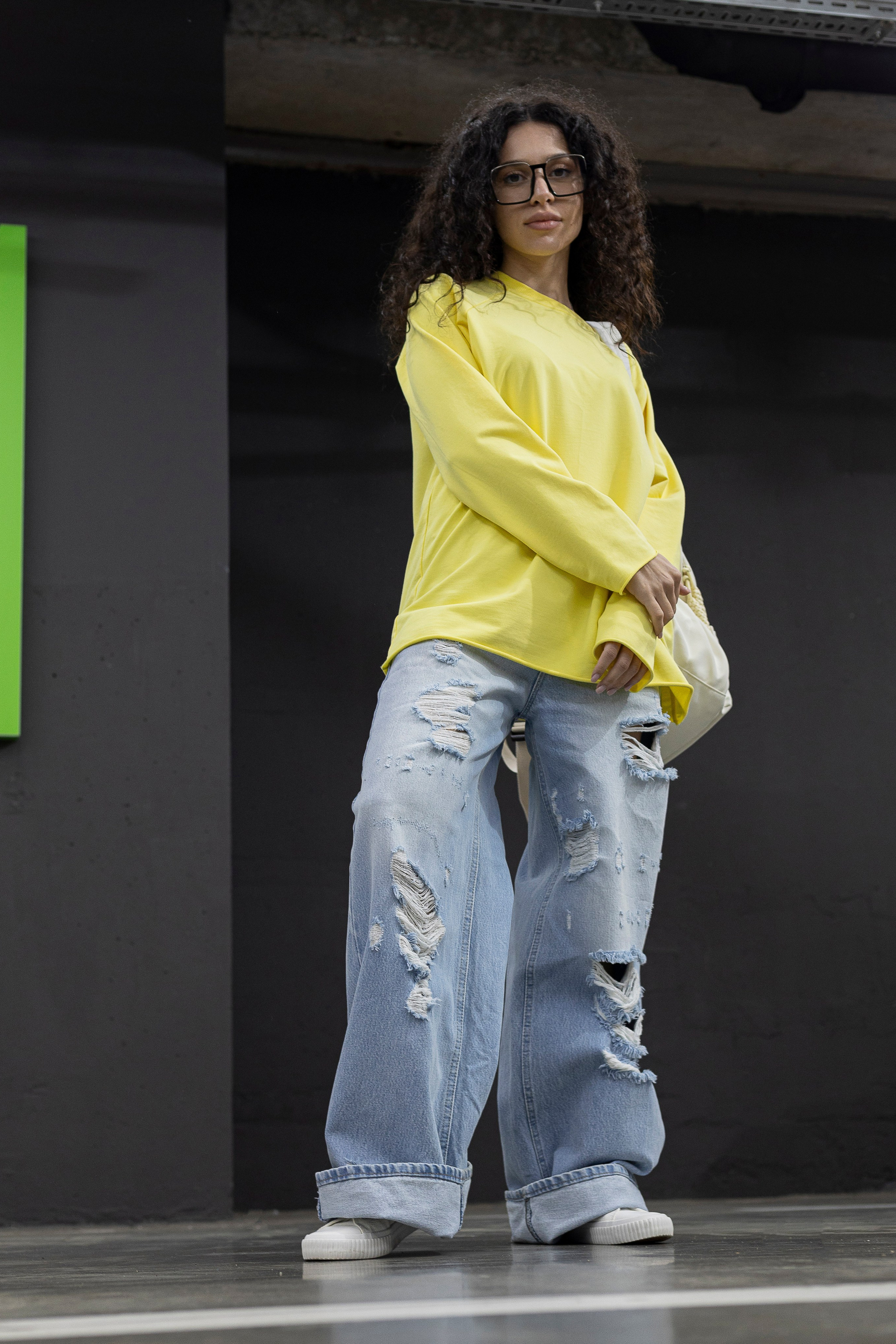 Лонги. Фото для маркетплейсов в самых сочных локациях города Сочи