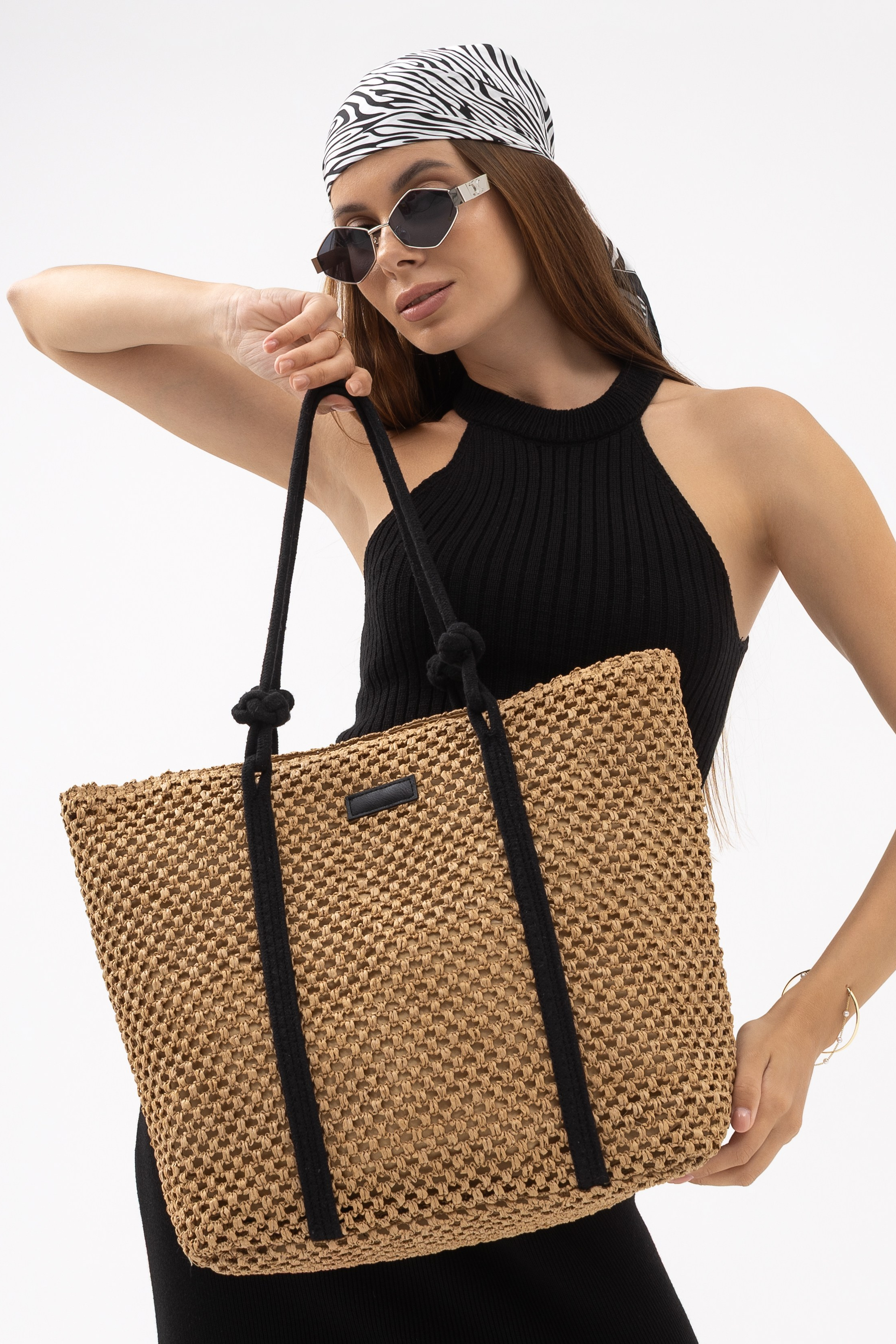 Пляжные сумки. Фото для маркетплейсов в самых сочных локациях города Сочи