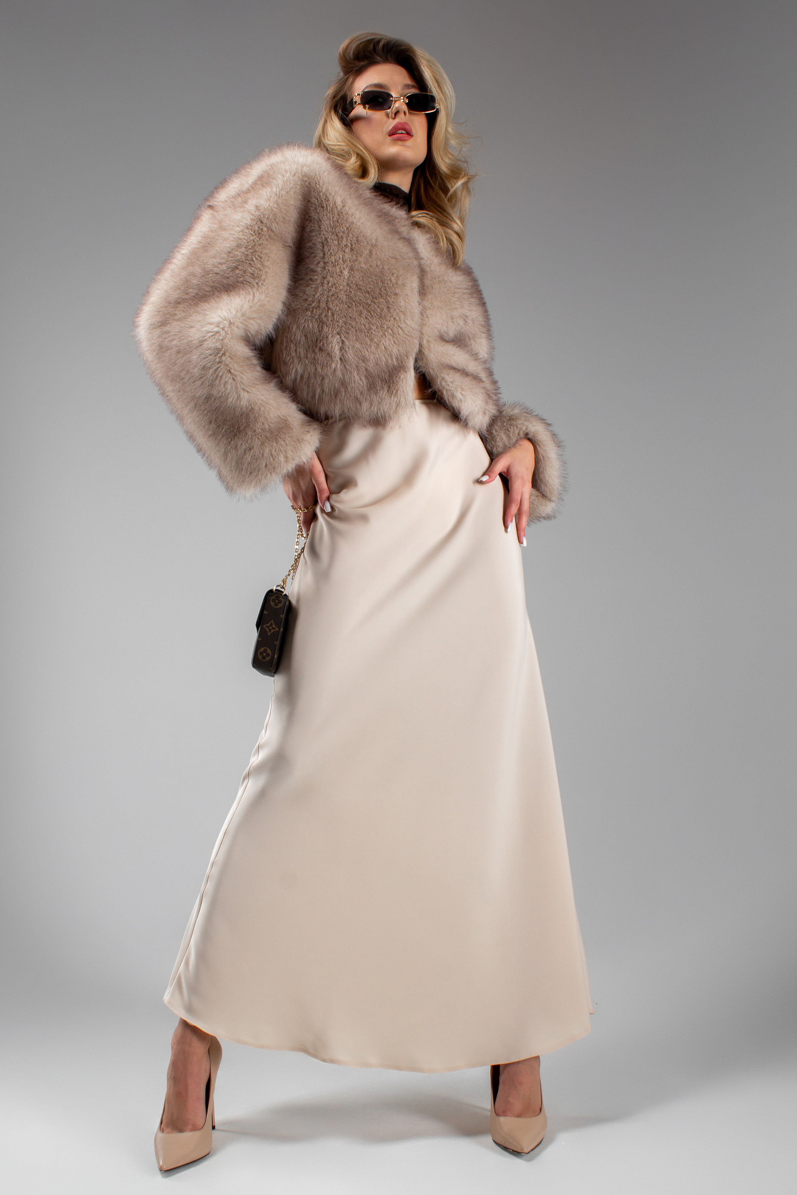 Юбка — Лиза. Фото для маркетплейсов в самых сочных локациях города Сочи