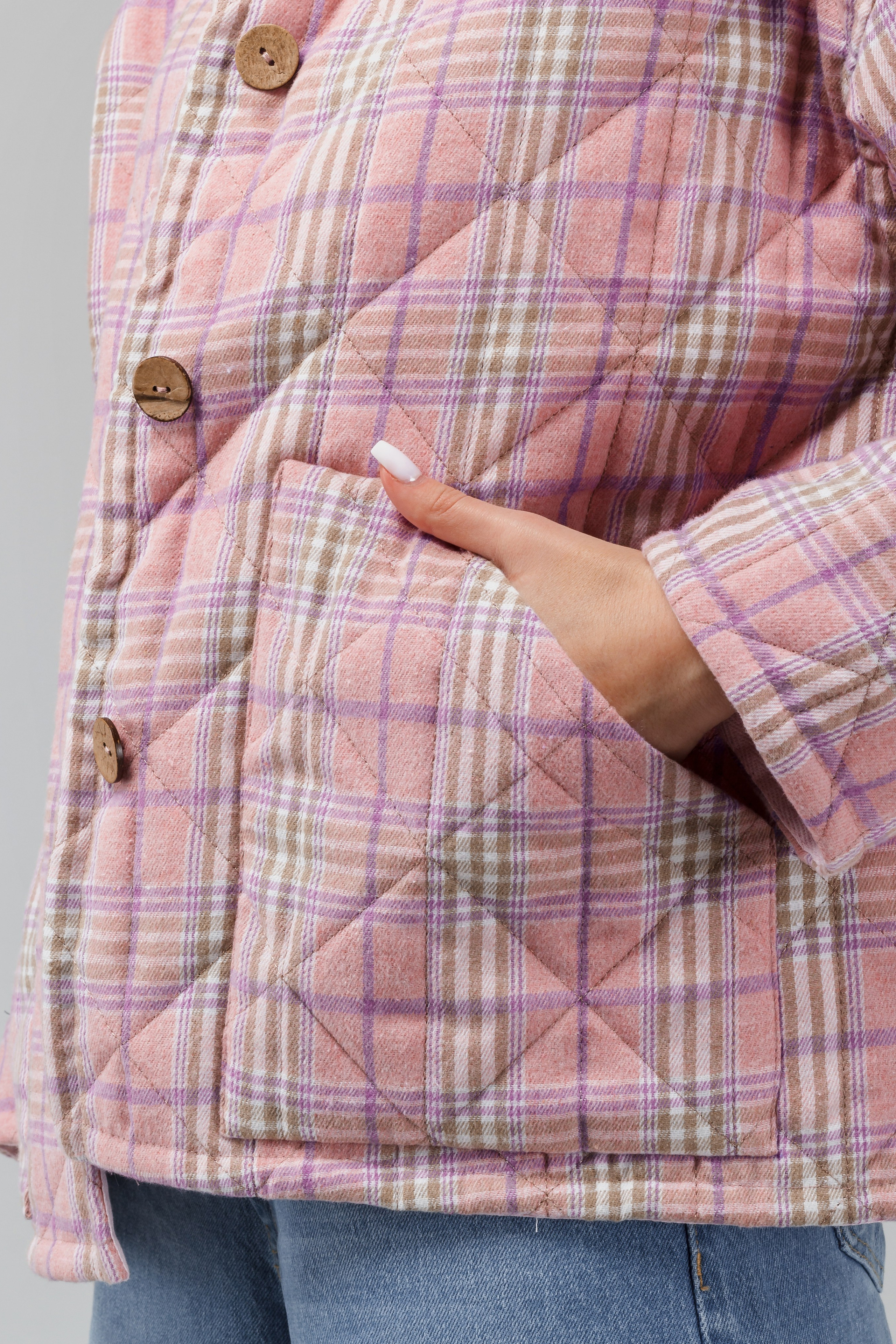 Рубашки — Лиза. Фото для маркетплейсов в самых сочных локациях города Сочи