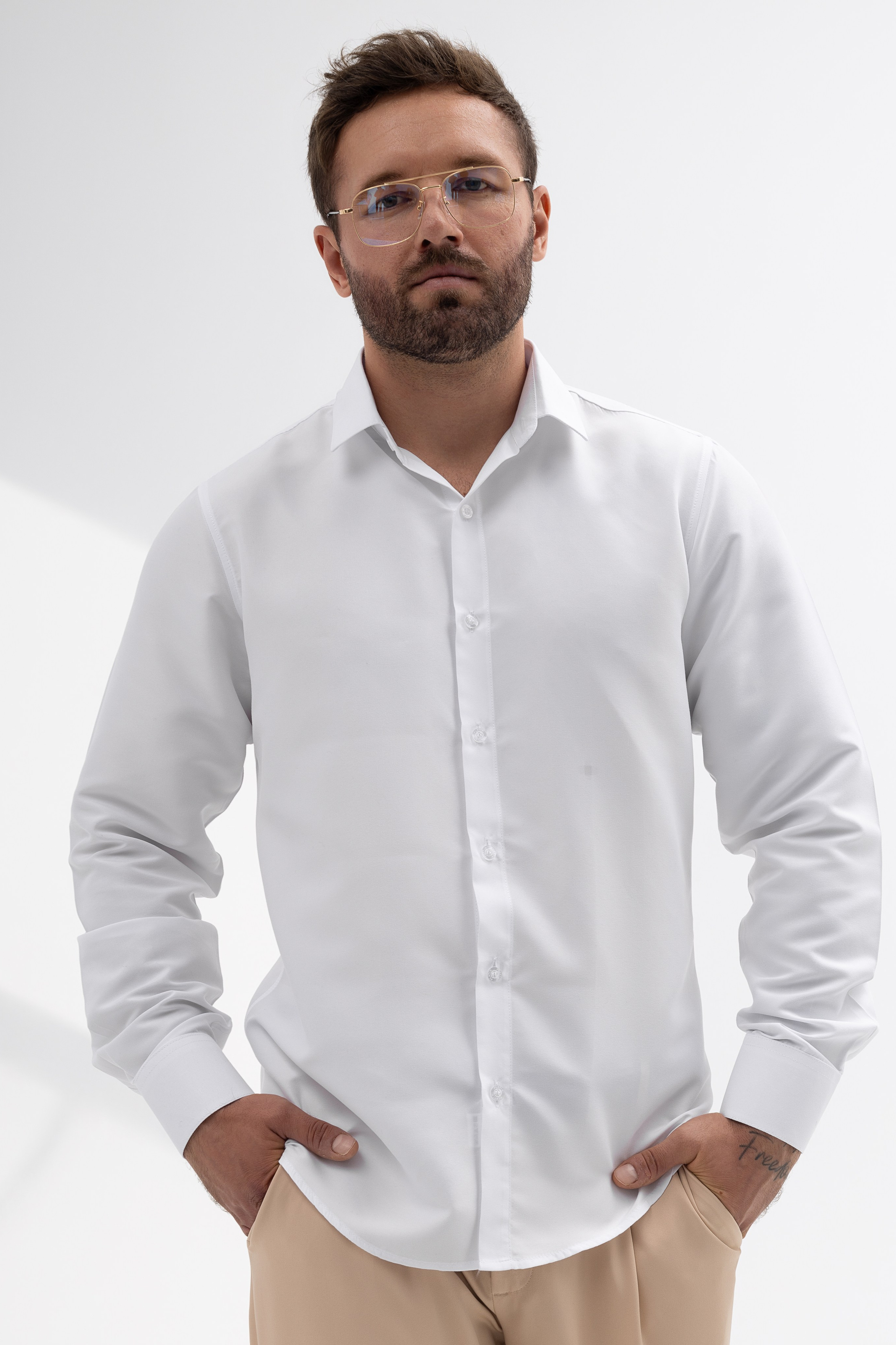 Рубашка. Фото для маркетплейсов в самых сочных локациях города Сочи