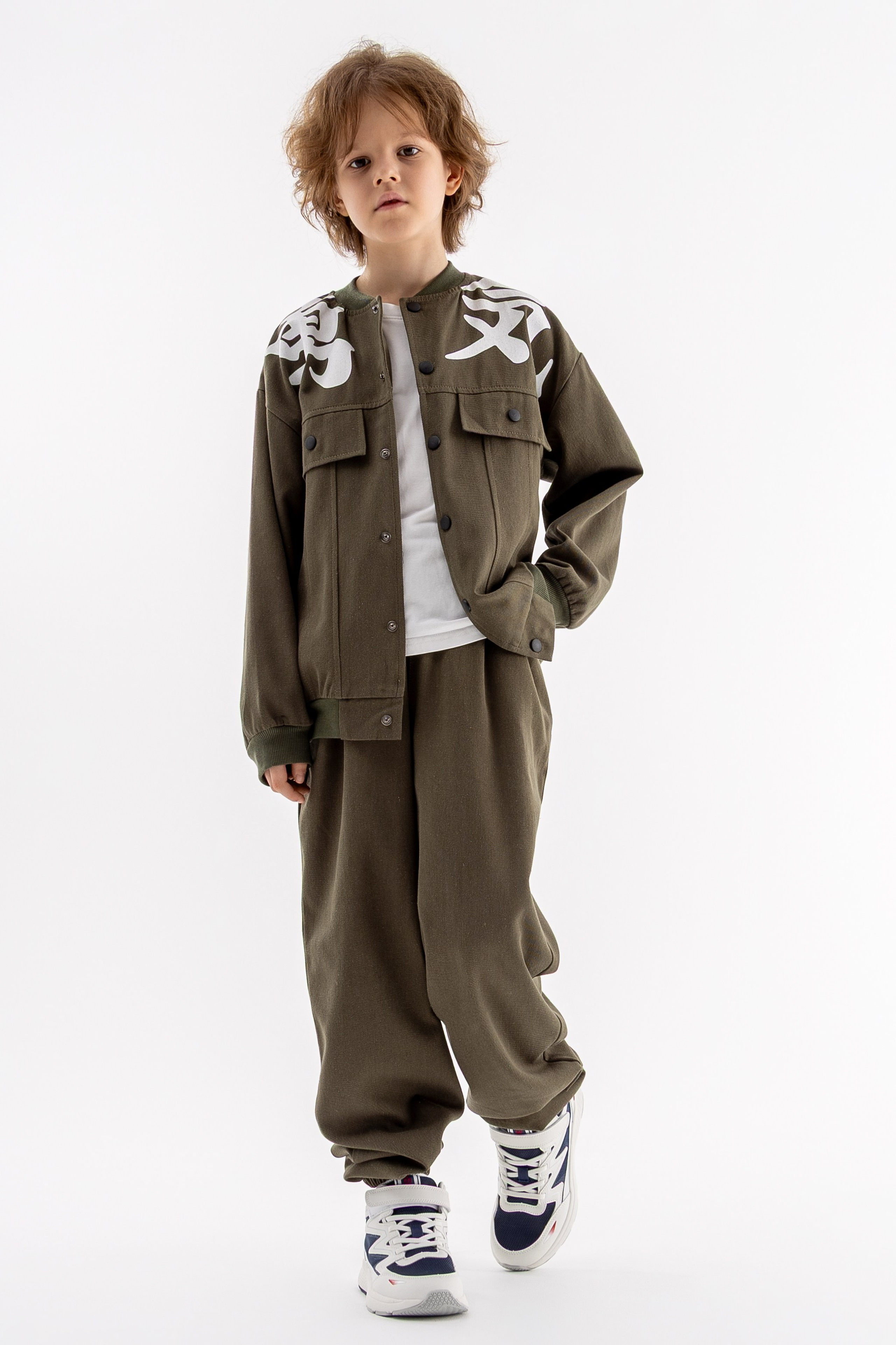 Костюм. Фото для маркетплейсов в самых сочных локациях города Сочи