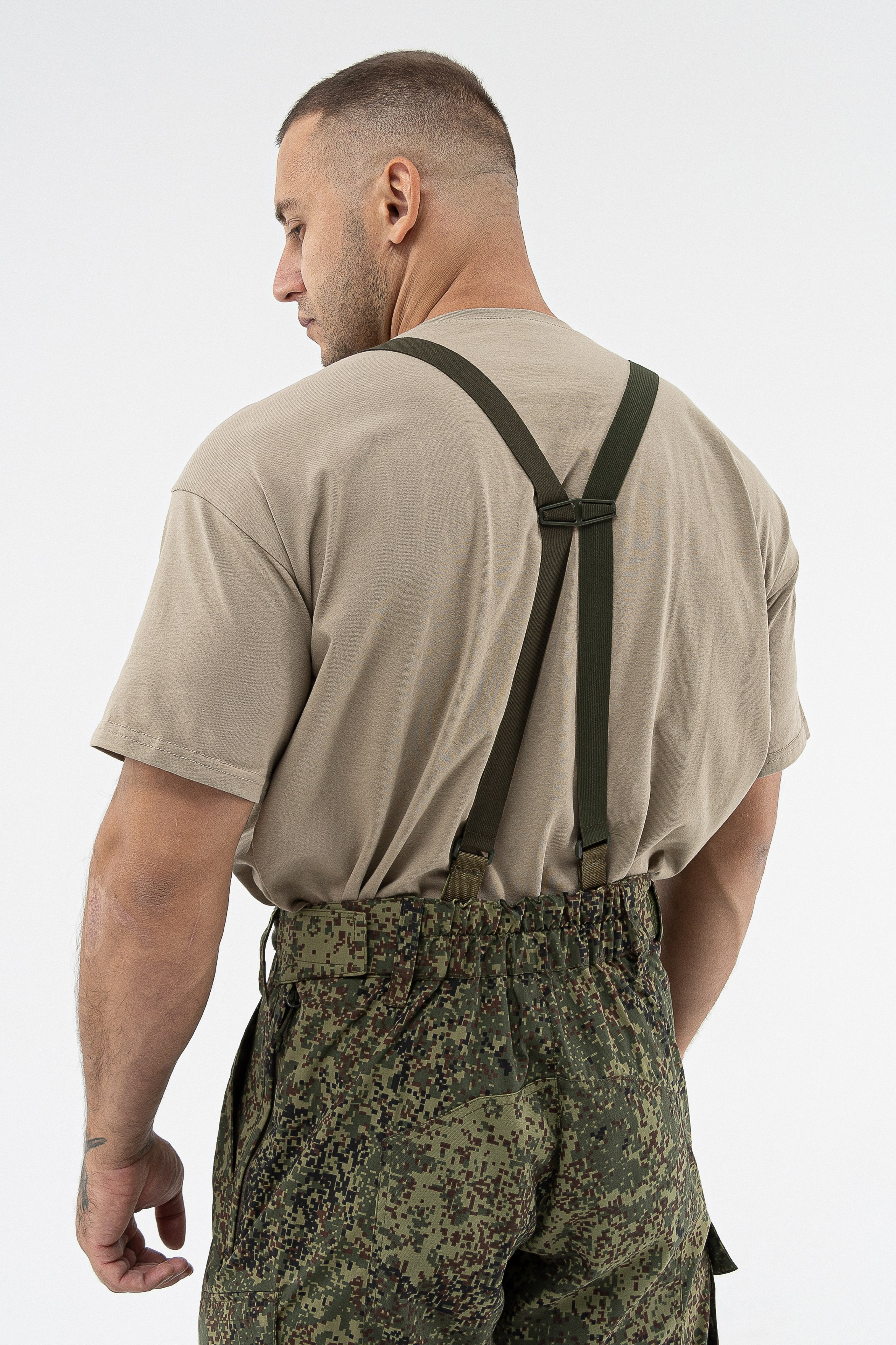 Тактические костюмы. Фото для маркетплейсов в самых сочных локациях города Сочи