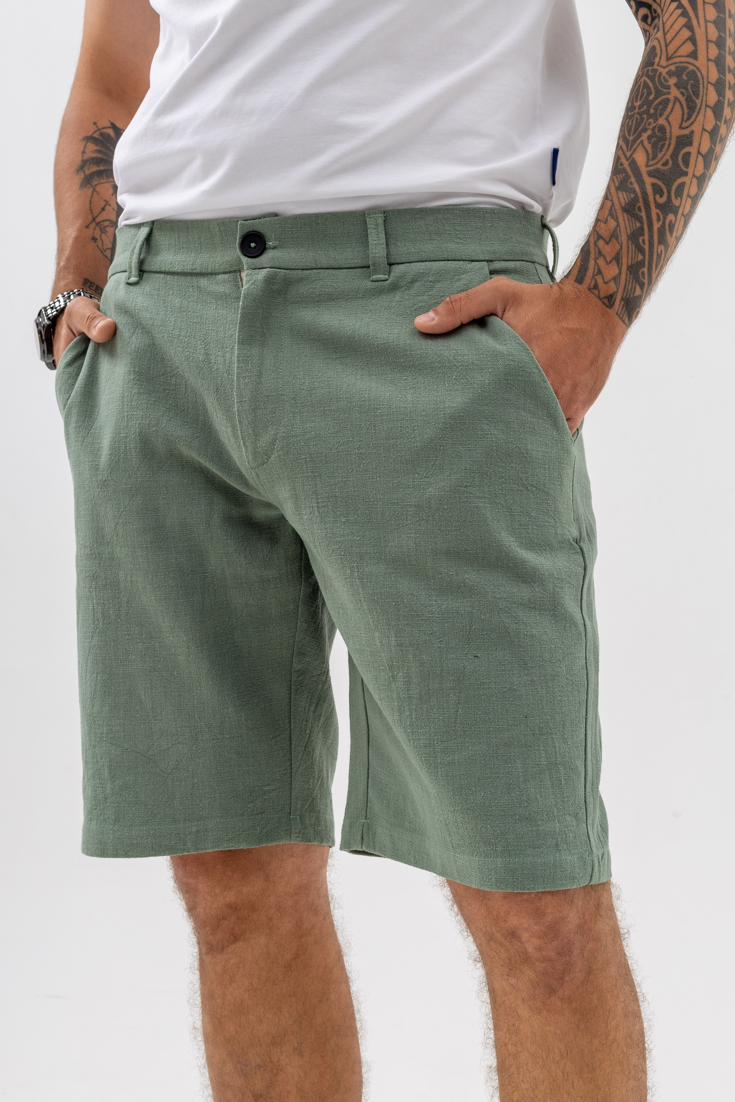 Шорты. Фото для маркетплейсов в самых сочных локациях города Сочи