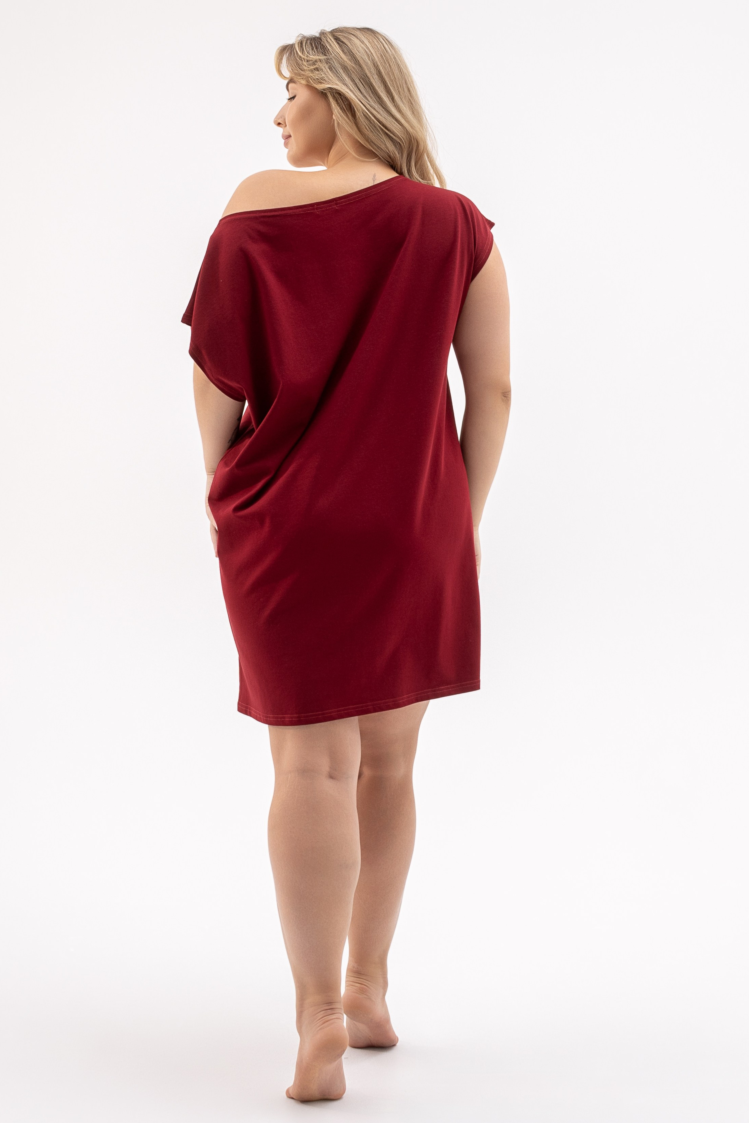 Сорочки. Фото для маркетплейсов в самых сочных локациях города Сочи