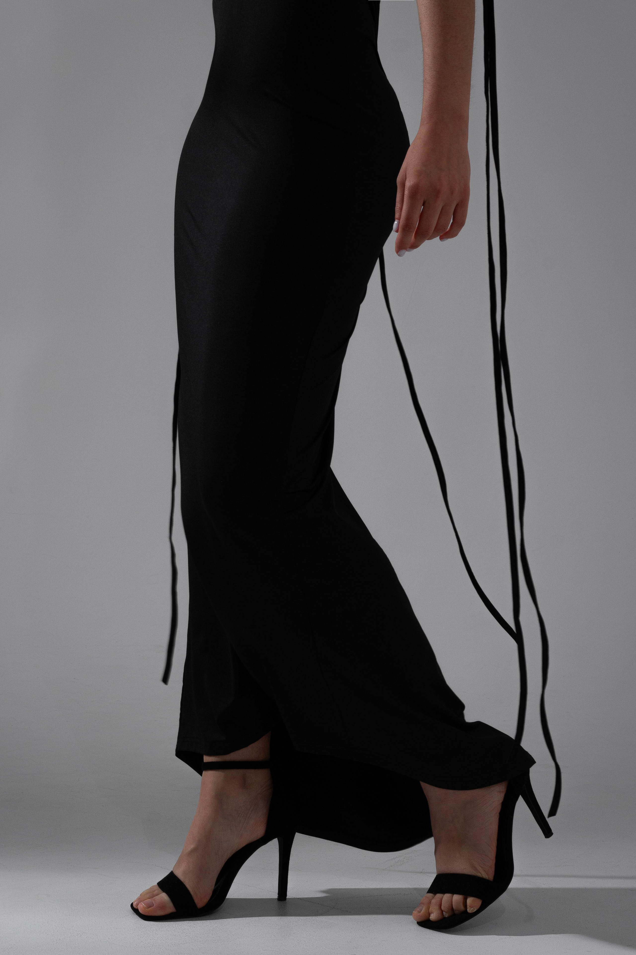 Платье — Лиза. Фото для маркетплейсов в самых сочных локациях города Сочи