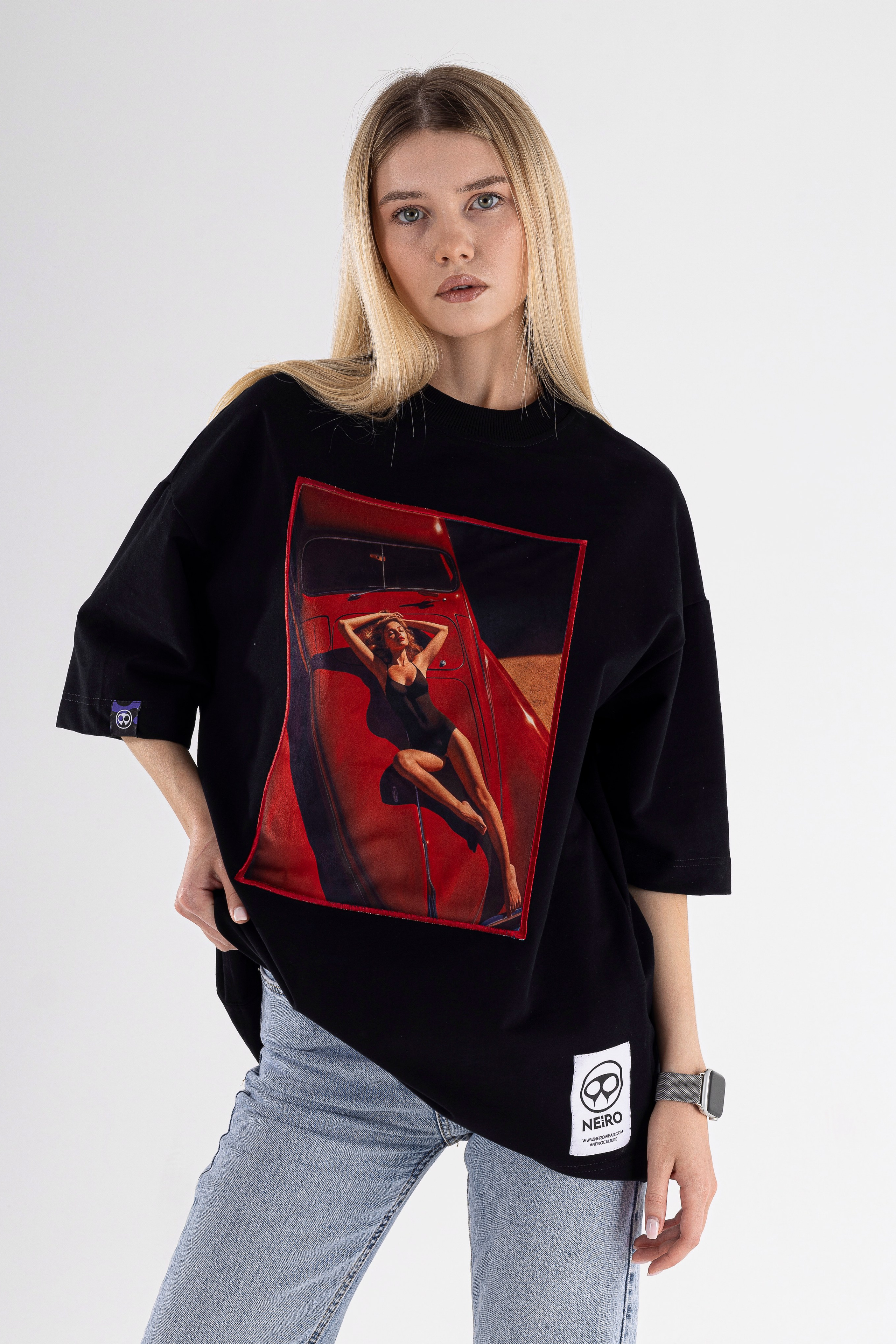 Футболки. Фото для маркетплейсов в самых сочных локациях города Сочи